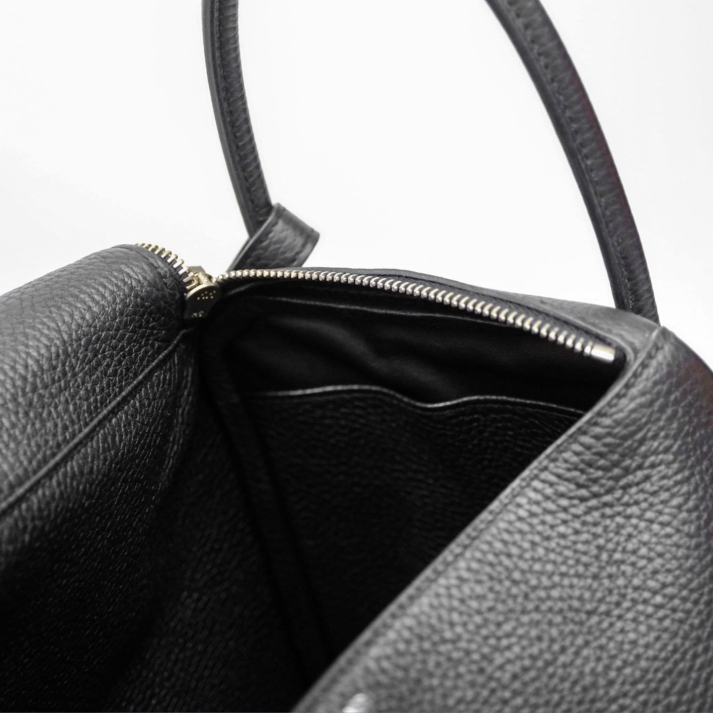 Hermès Lindy 30 Black Noir 89 Clemence Palladium Hardware
