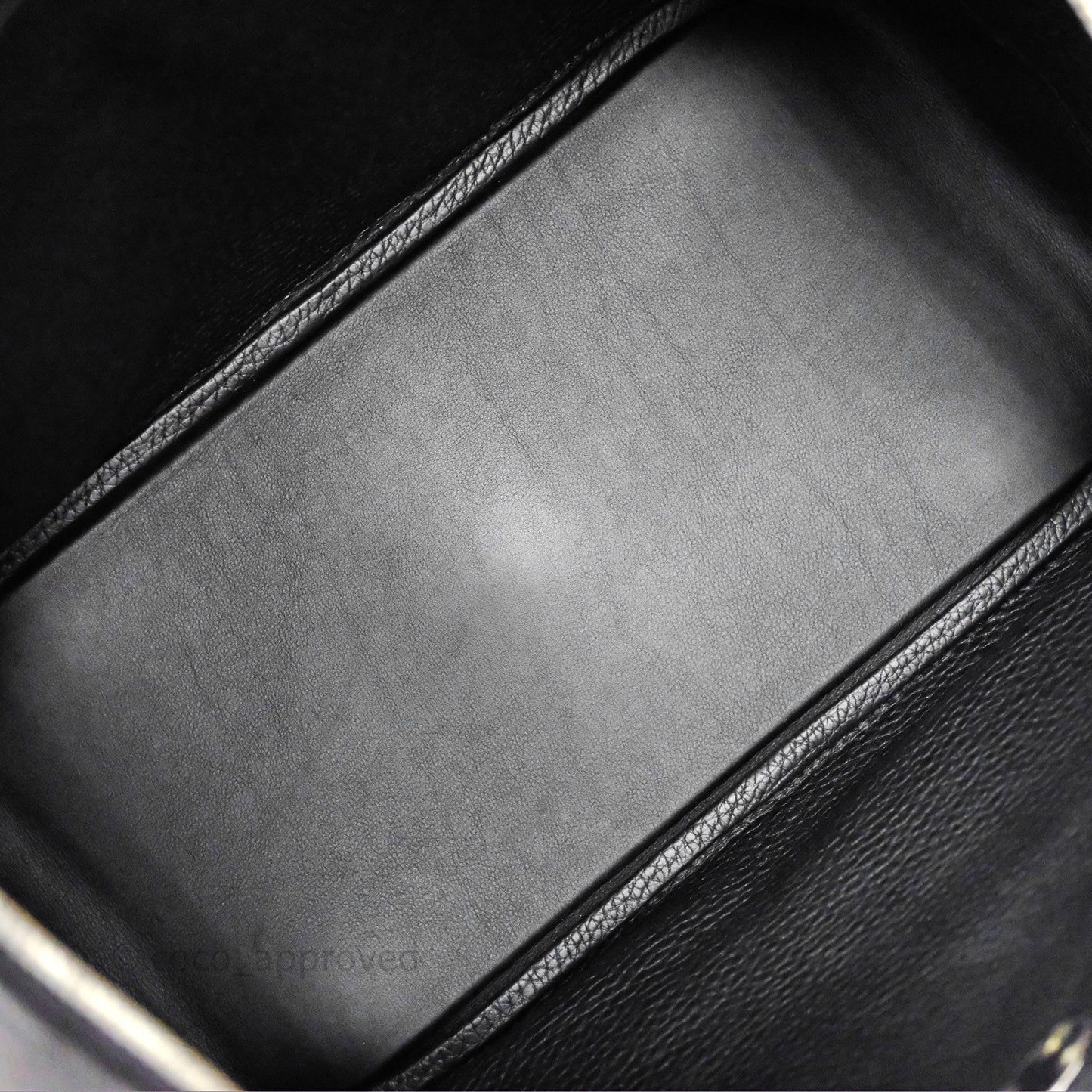 Hermès Lindy 30 Black Noir 89 Clemence Palladium Hardware