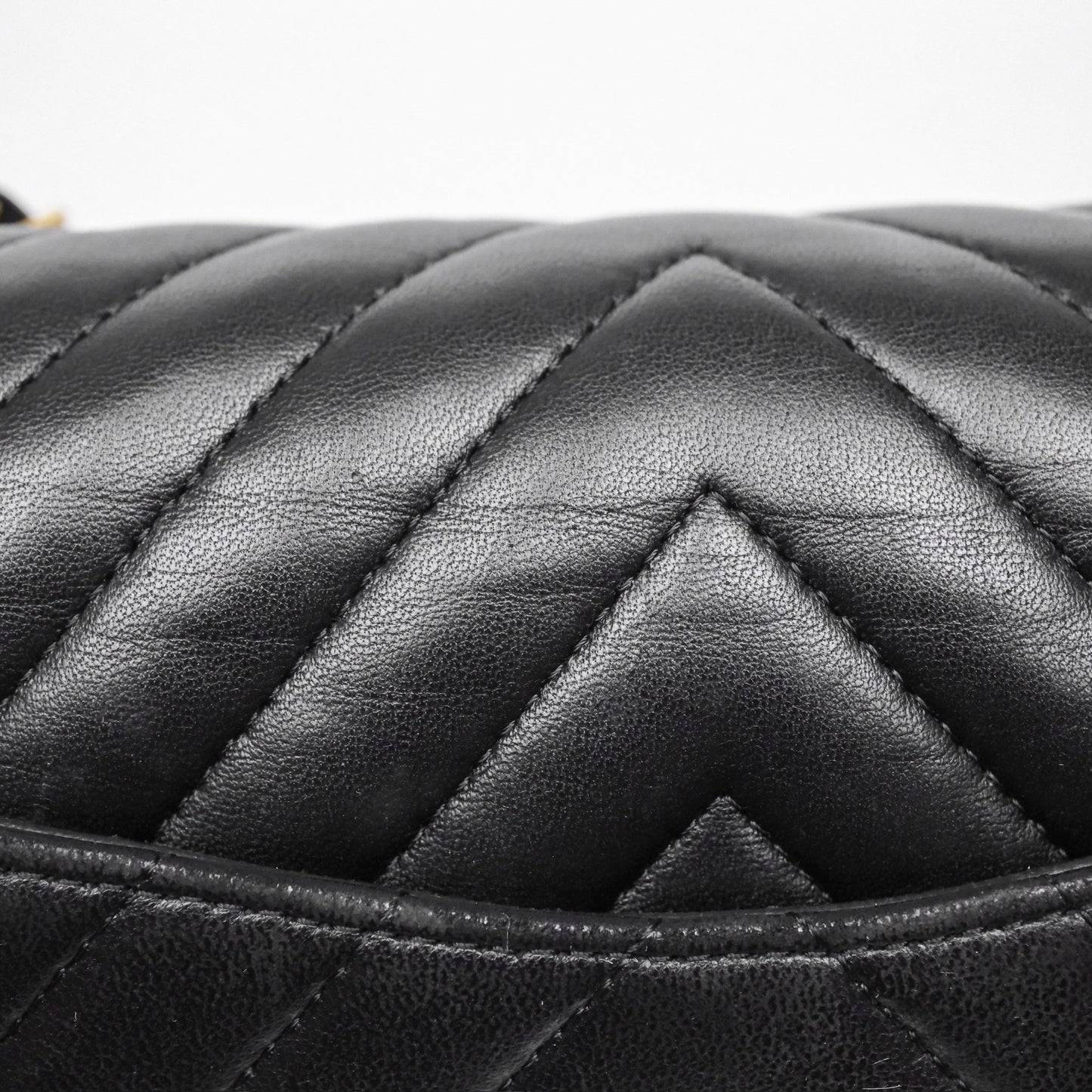 Chanel Classic Medium Flap Chevron Black Lambskin Aged Gold Hardware