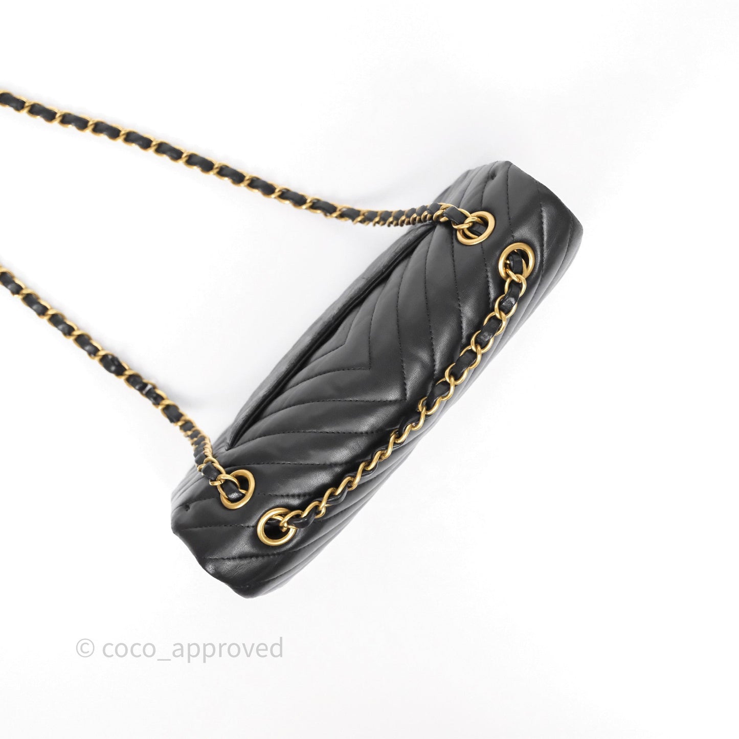 Chanel Classic Medium Flap Chevron Black Lambskin Aged Gold Hardware