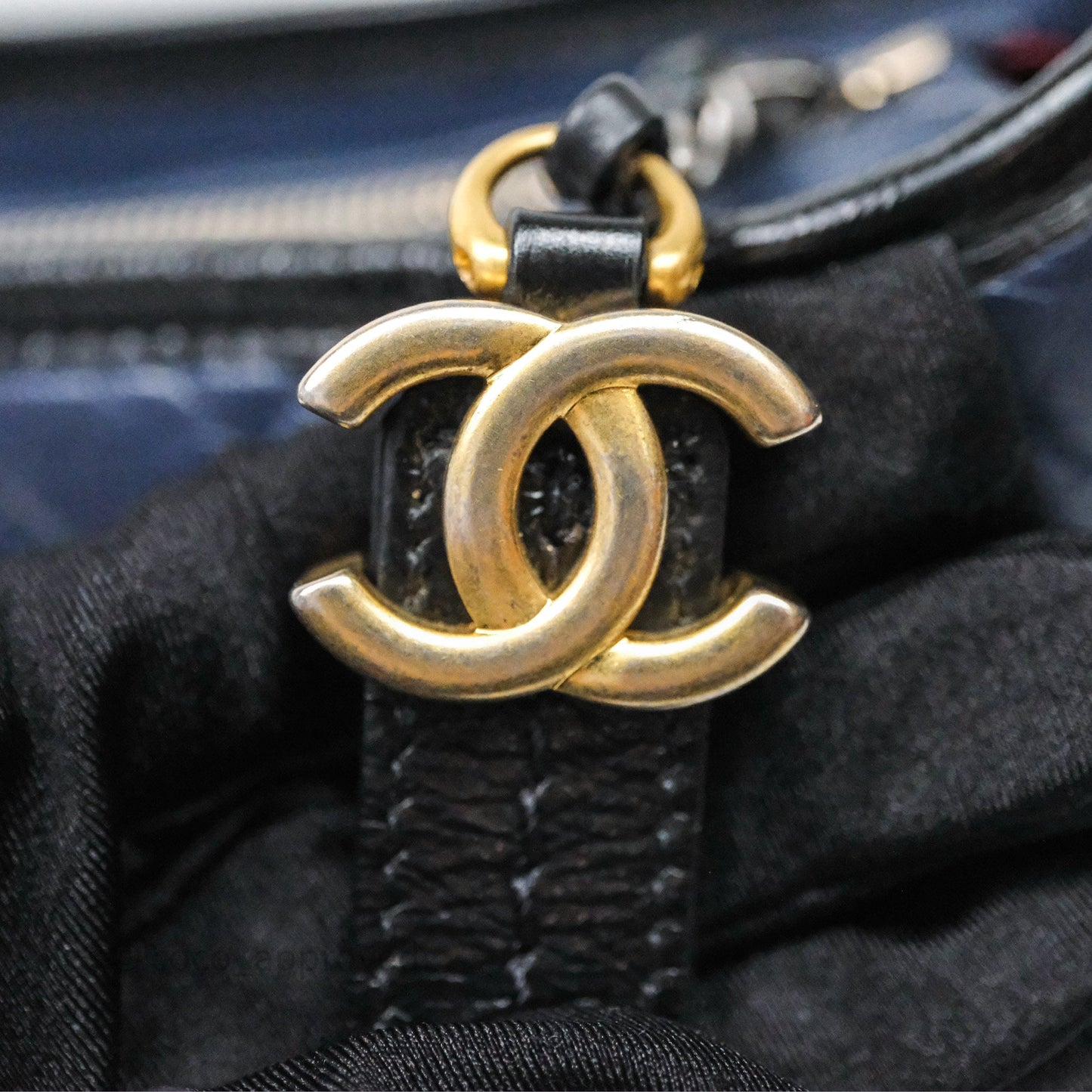 Chanel Quilted Small Gabrielle Hobo Navy Black Aged Calfskin Mixed Hardware