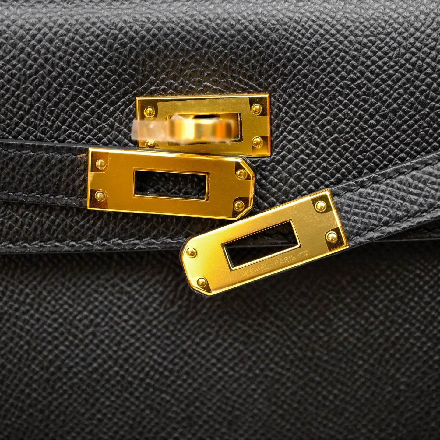 Hermès Kelly 25 Sellier Noir Black 89 Epsom Gold Hardware