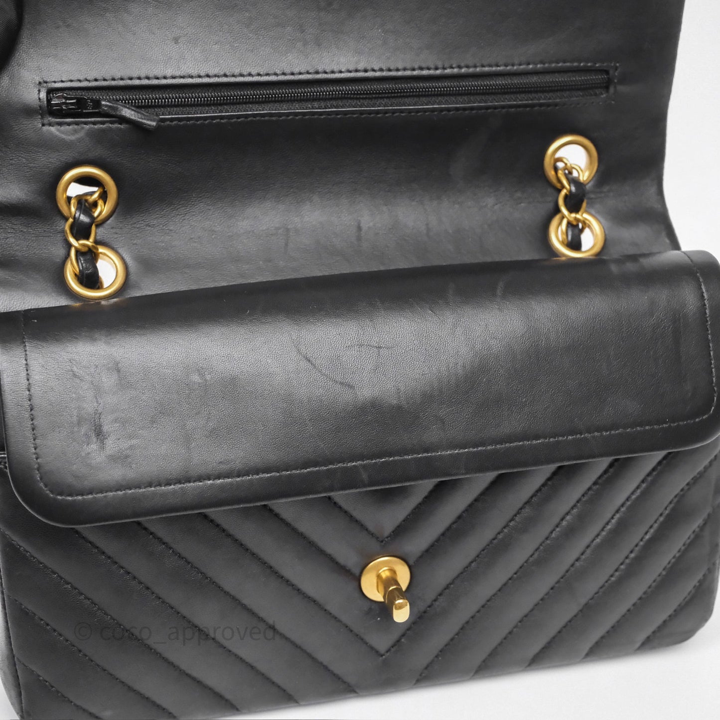 Chanel Classic Medium Flap Chevron Black Lambskin Aged Gold Hardware