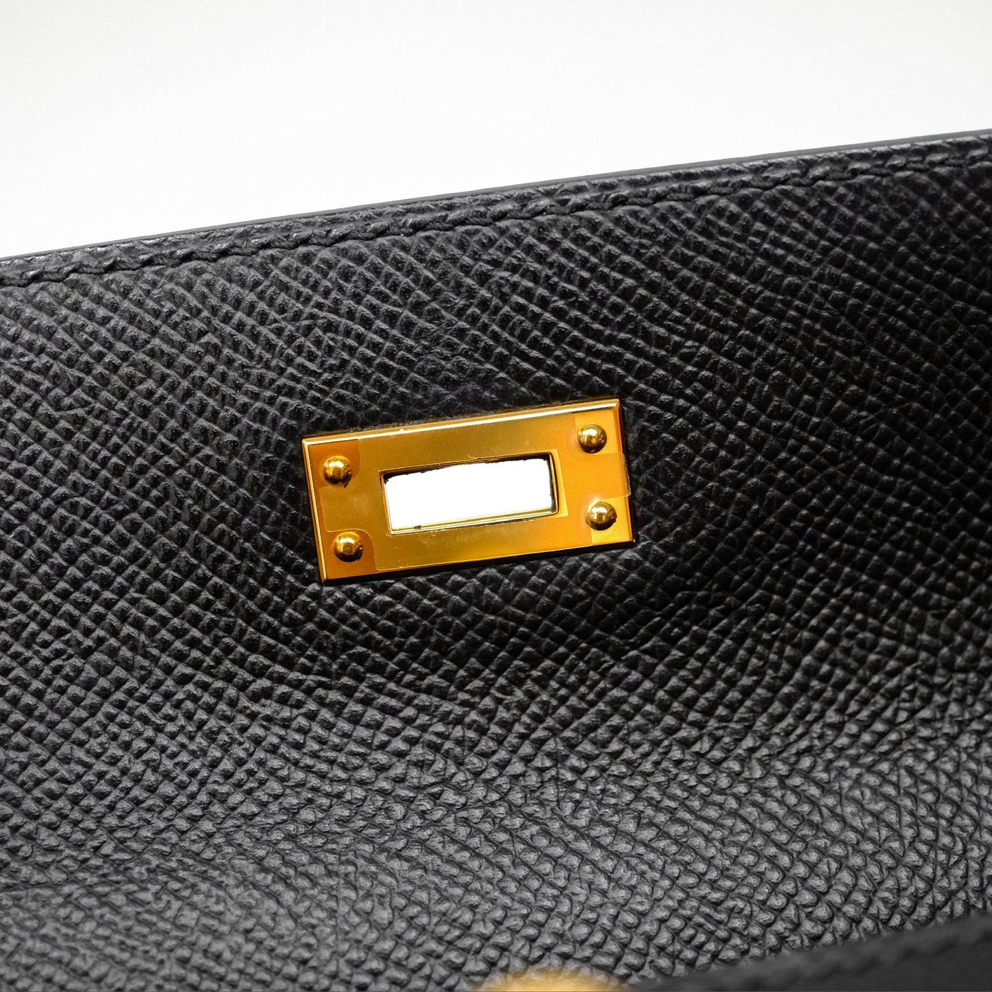 Hermès Kelly 25 Sellier Noir Black 89 Epsom Gold Hardware