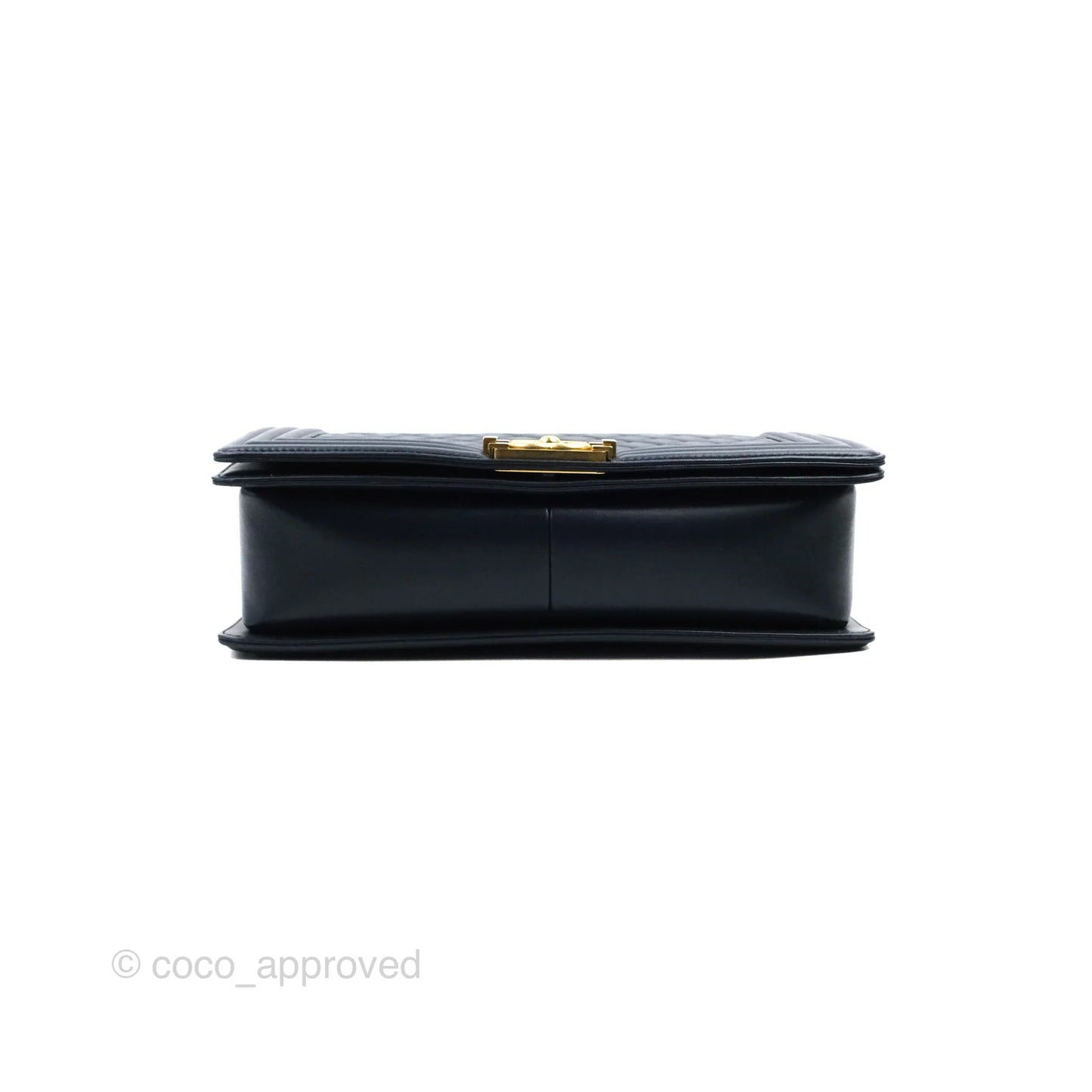 Chanel Quilted New Medium Boy Navy Lambskin Aged Gold Hardware