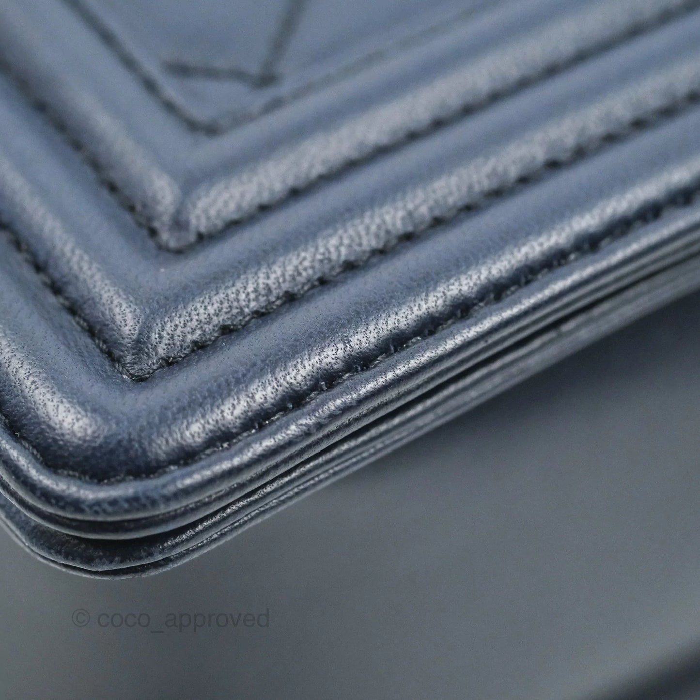 Chanel Quilted New Medium Boy Navy Lambskin Aged Gold Hardware