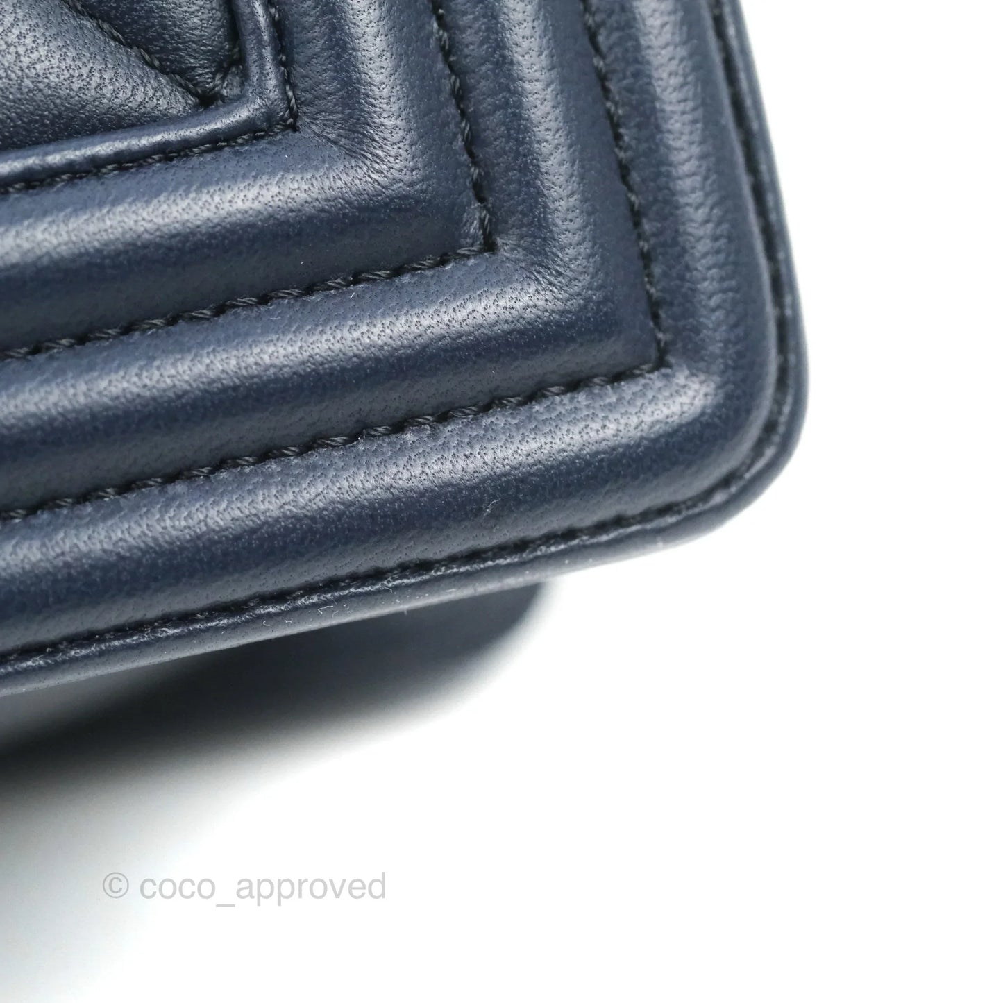 Chanel Quilted New Medium Boy Navy Lambskin Aged Gold Hardware