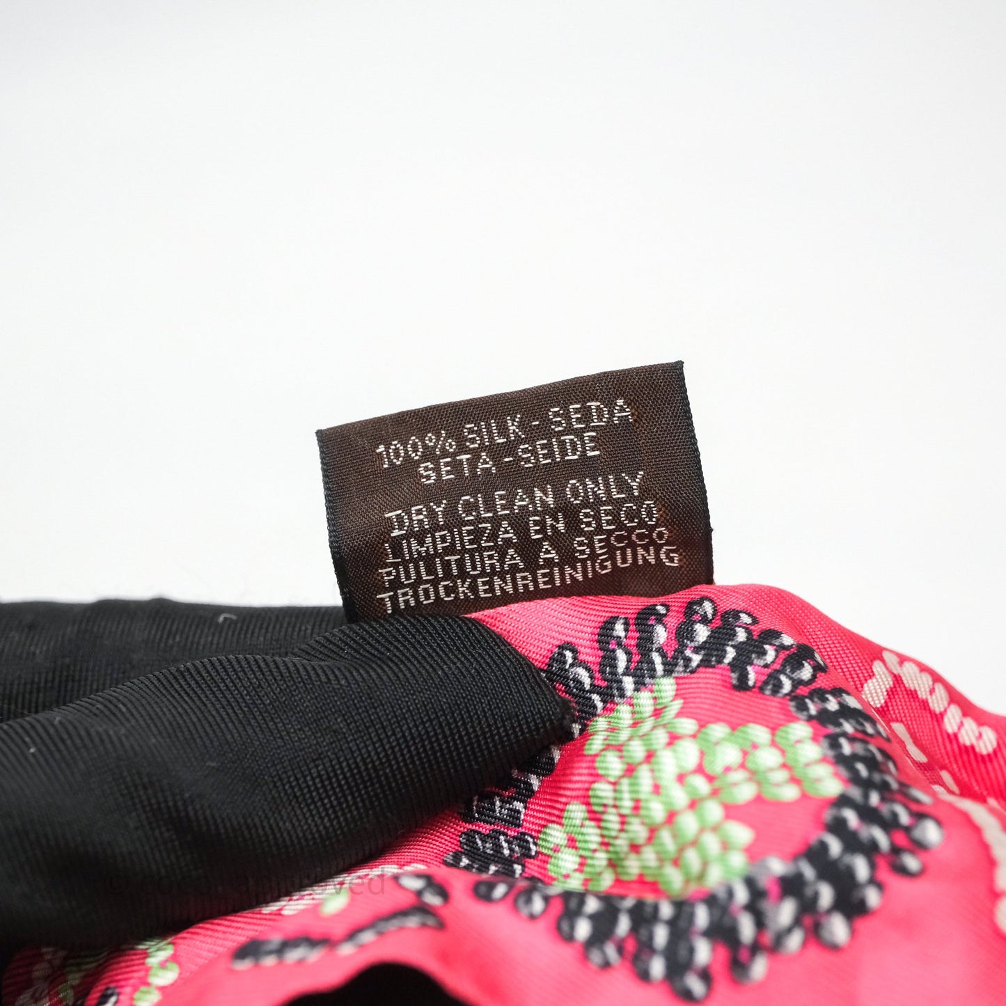 Hermès Kelly En Perles Silk Twilly