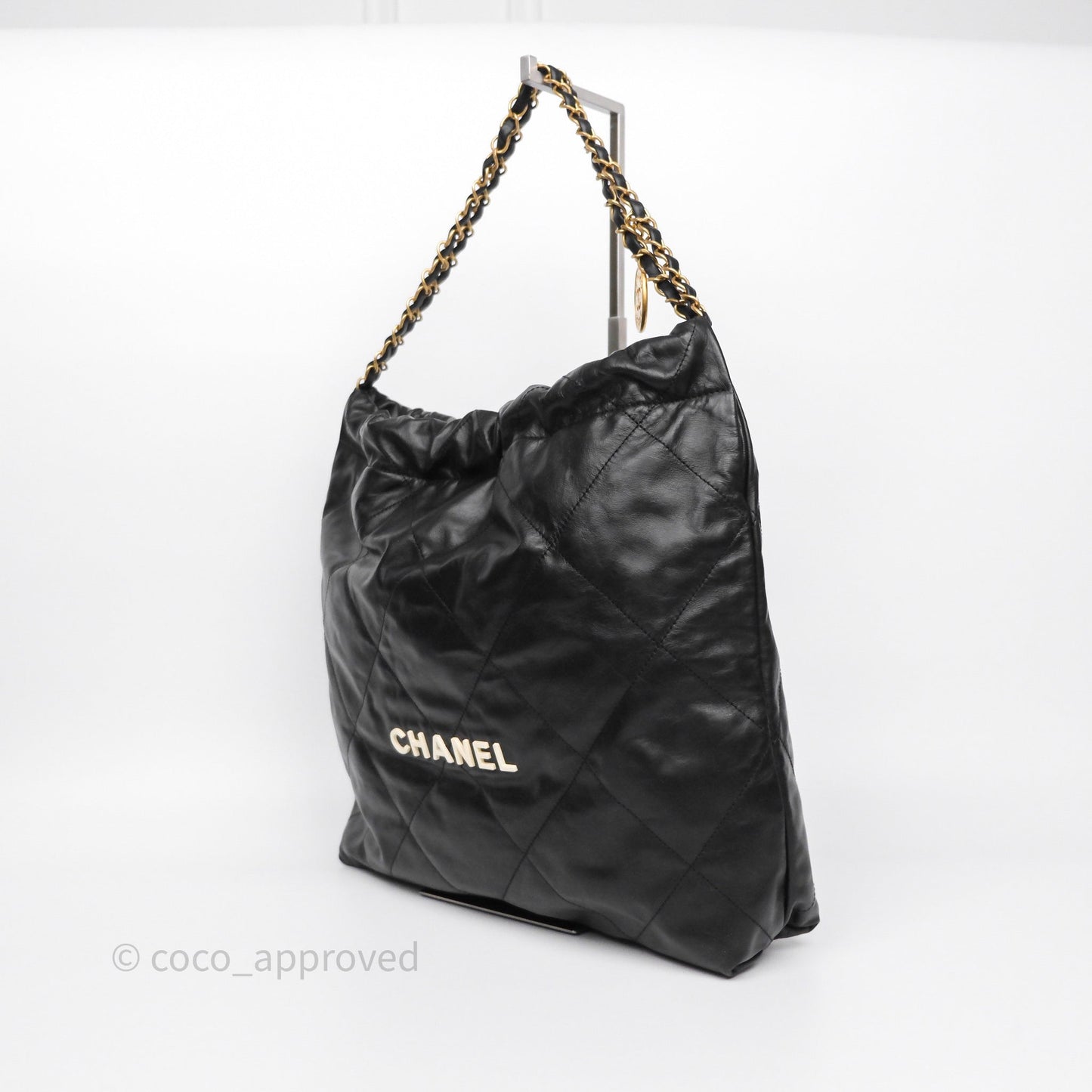 Chanel 22 Medium Black Crumpled Calfskin Aged Gold Hardware