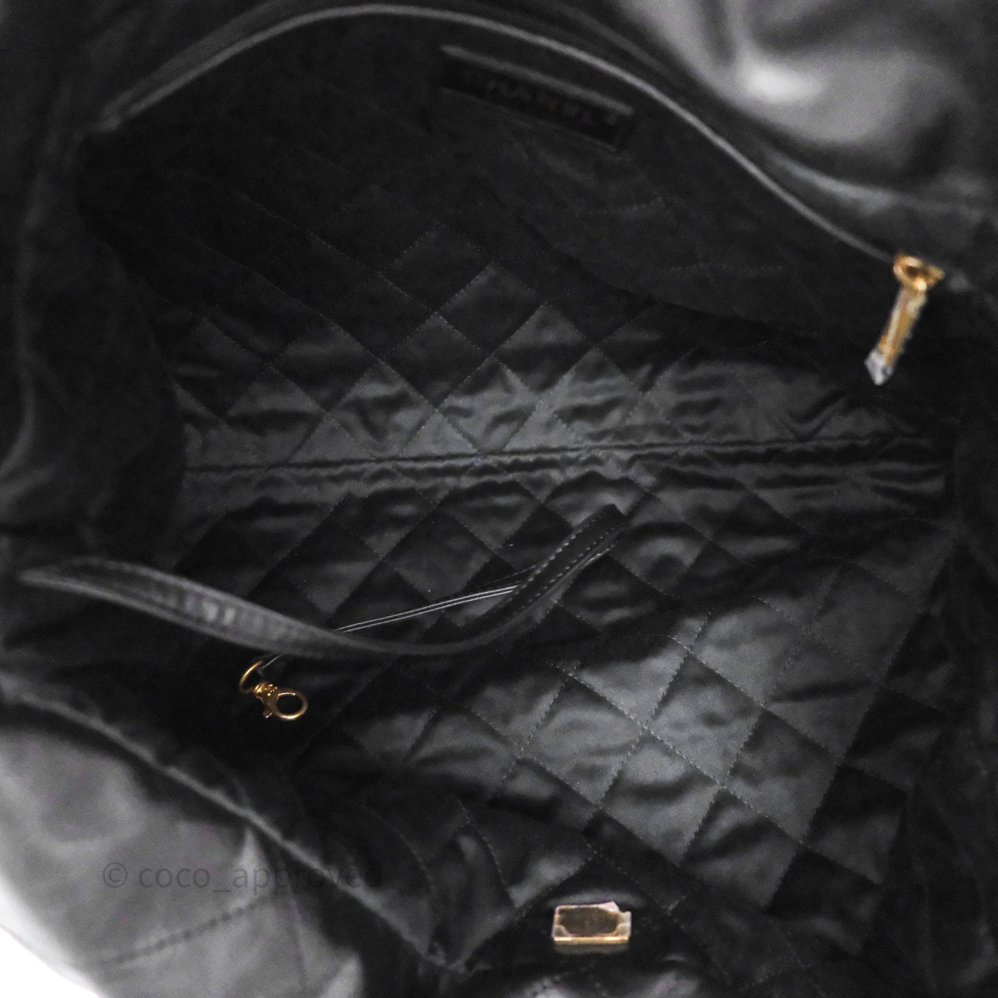 Chanel 22 Medium Black Crumpled Calfskin Aged Gold Hardware