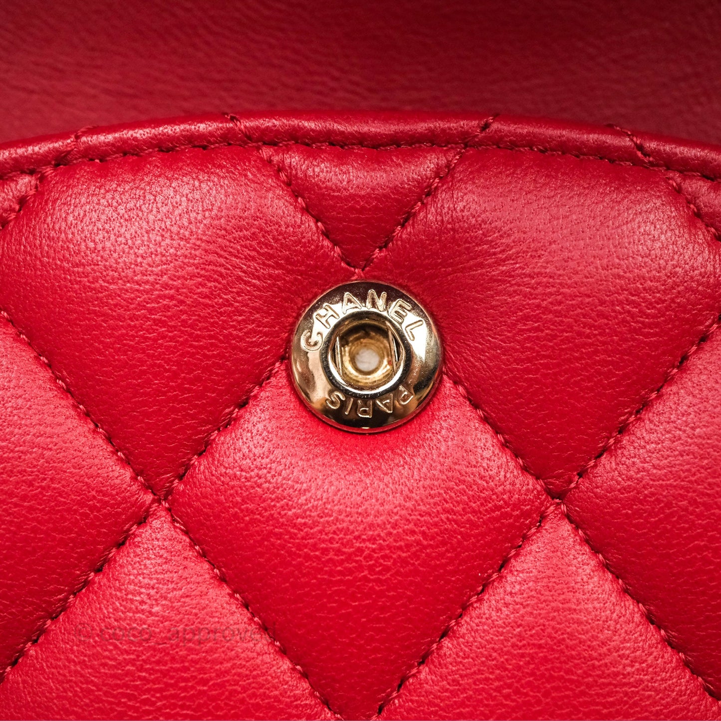 Chanel Classic M/L Medium Double Flap Red Lambskin Gold Hardware