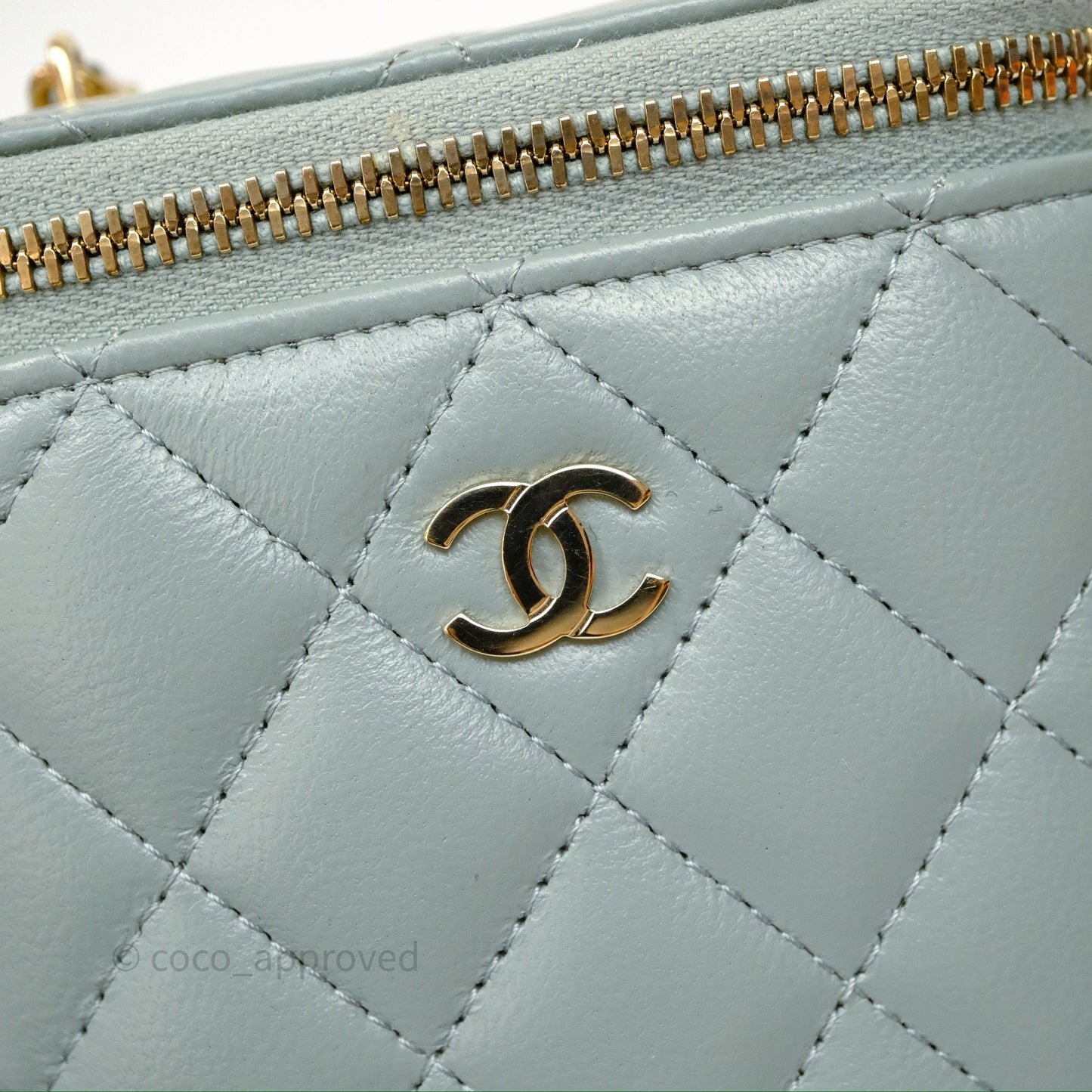 Chanel Classic Mini Vanity With Chain Green Lambskin Gold Hardware