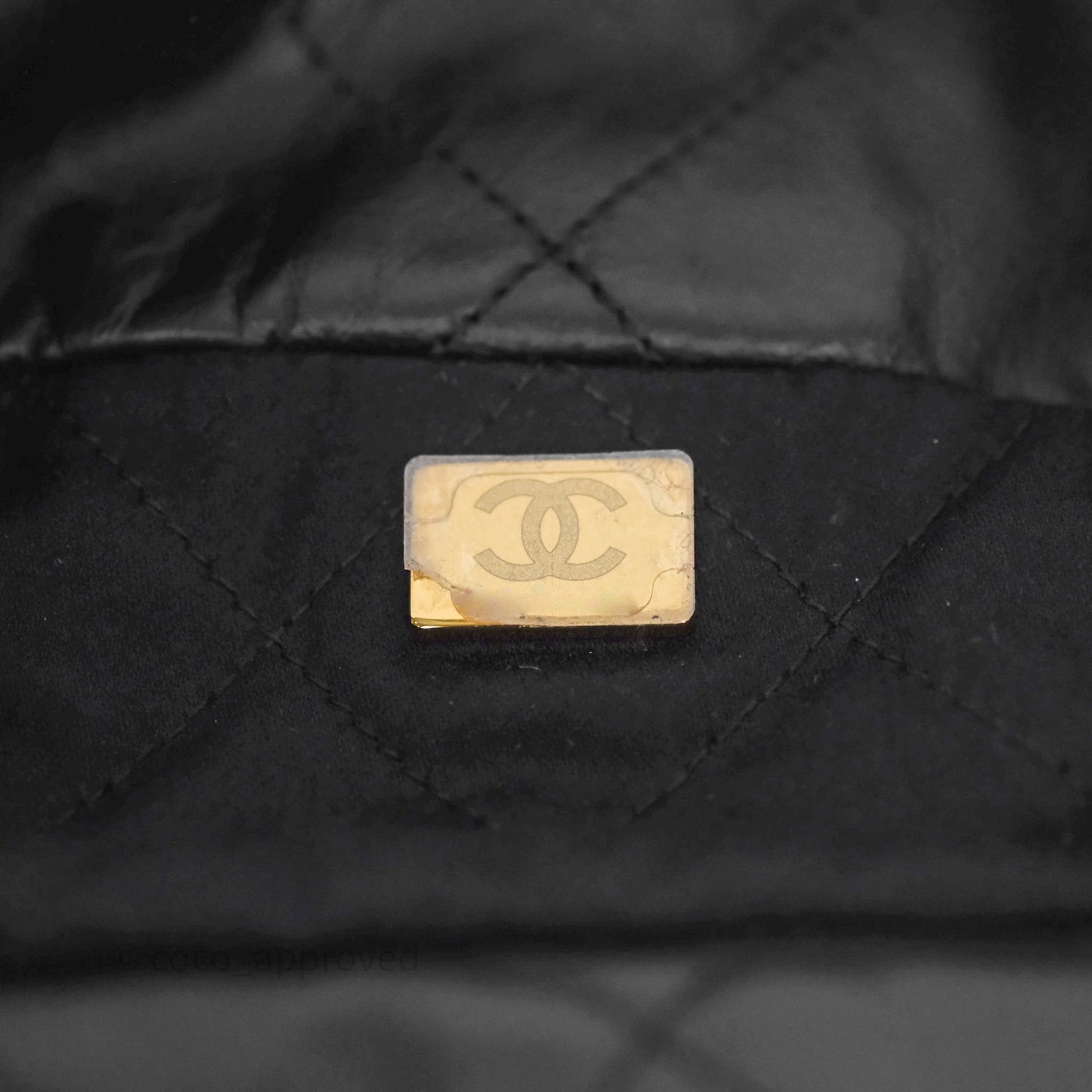 Chanel 22 Medium Black Crumpled Calfskin Aged Gold Hardware