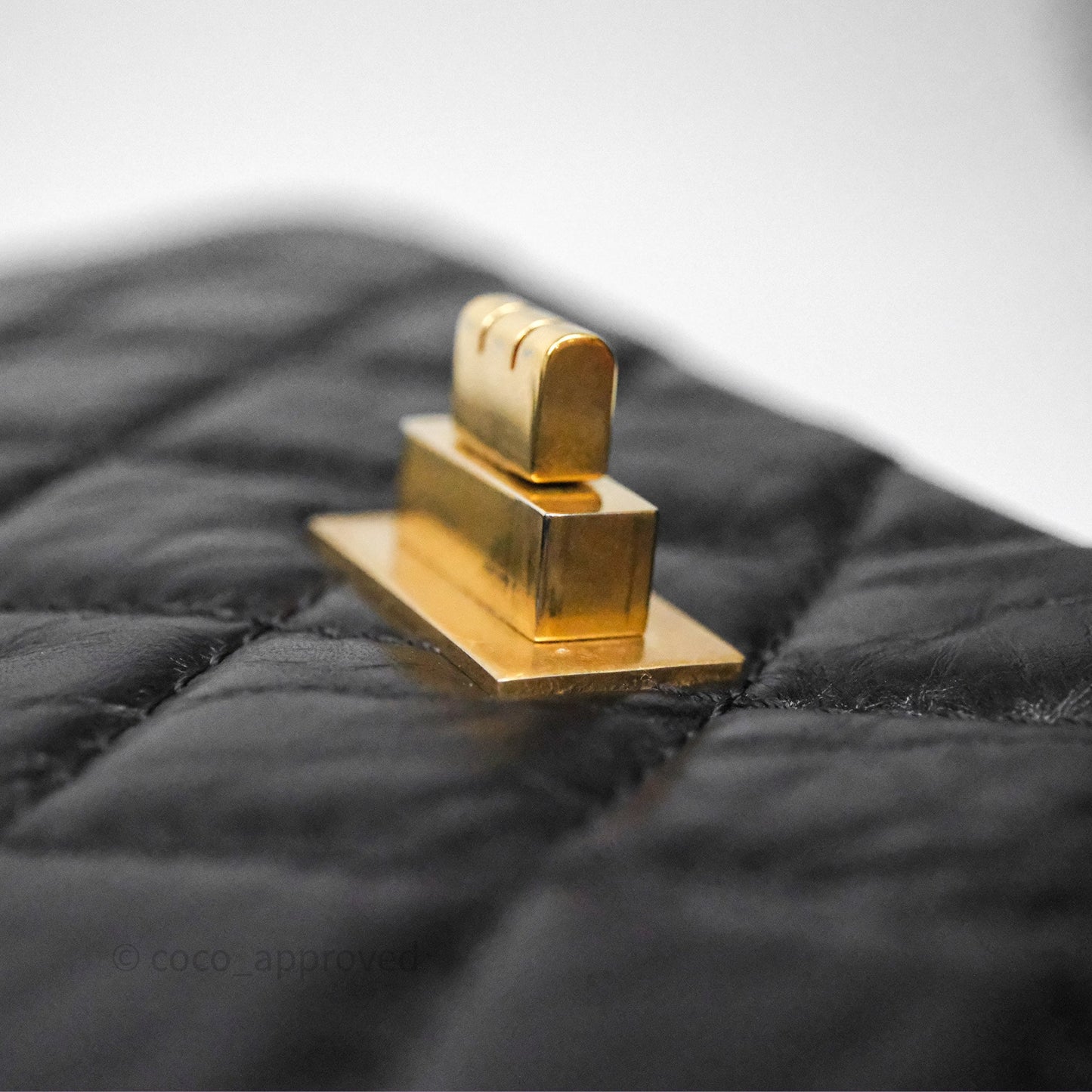 Chanel Reissue Quilted Calfskin Black Aged Gold Hardware 226