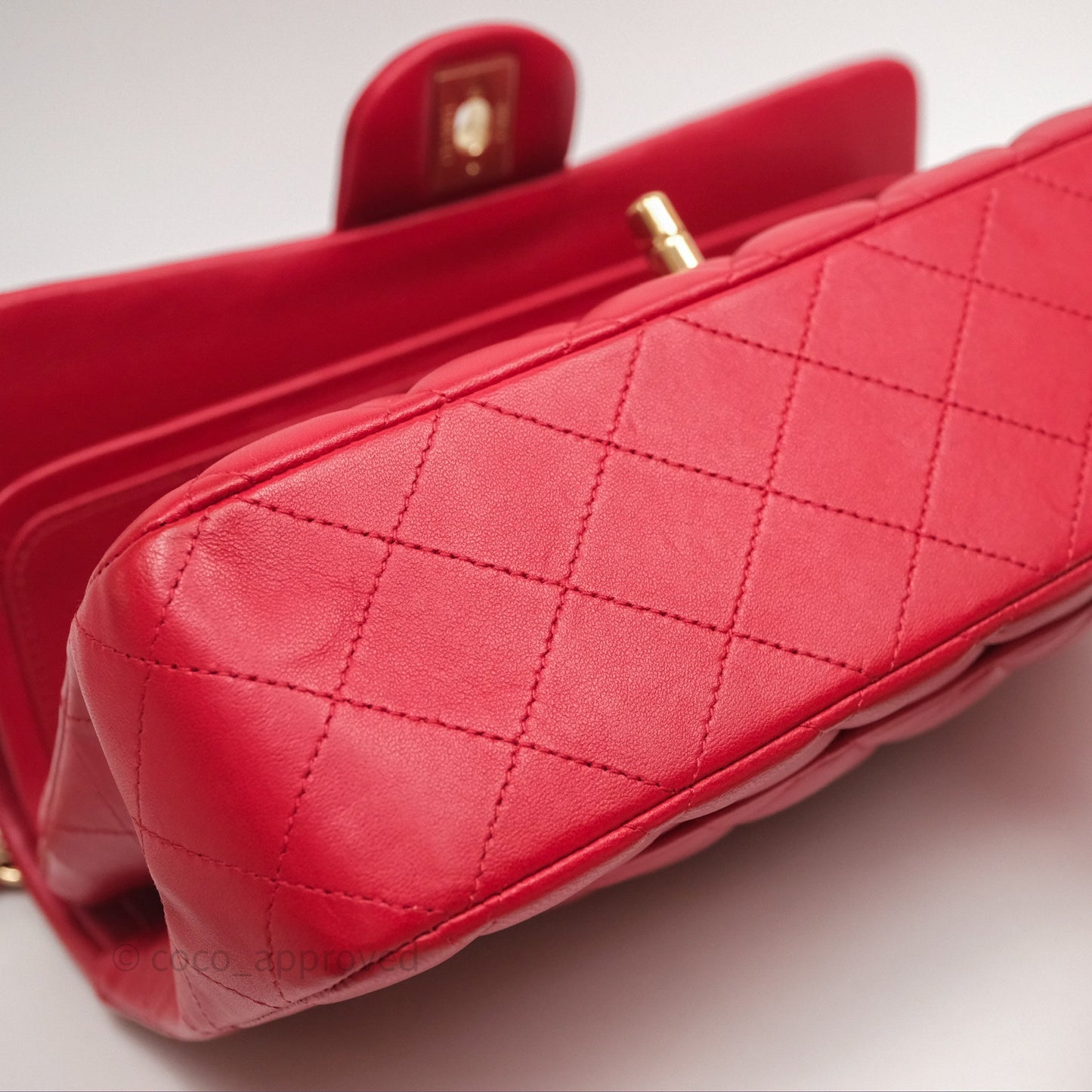 Chanel Classic M/L Medium Double Flap Red Lambskin Gold Hardware