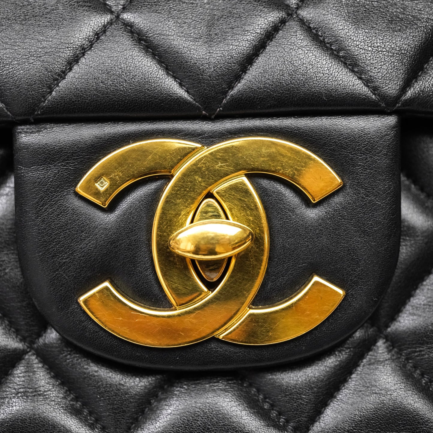 Chanel Vintage Jumbo Single Flap Black Lambskin 24K Gold Hardware
