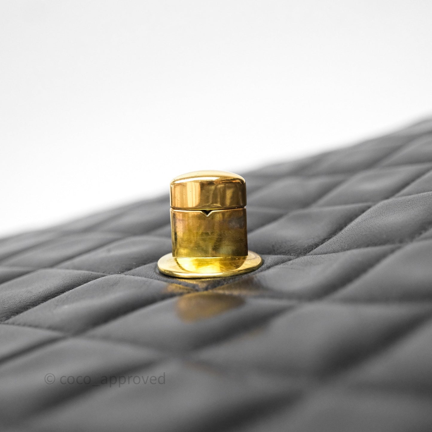 Chanel Vintage Jumbo Single Flap Black Lambskin 24K Gold Hardware