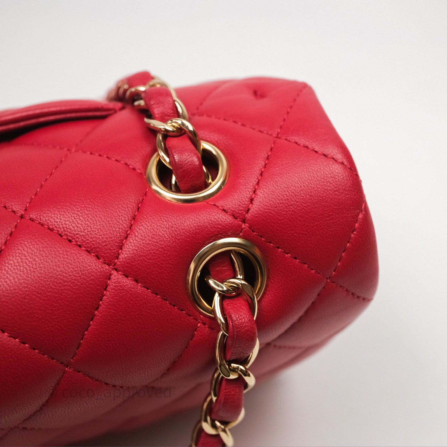 Chanel Classic M/L Medium Double Flap Red Lambskin Gold Hardware