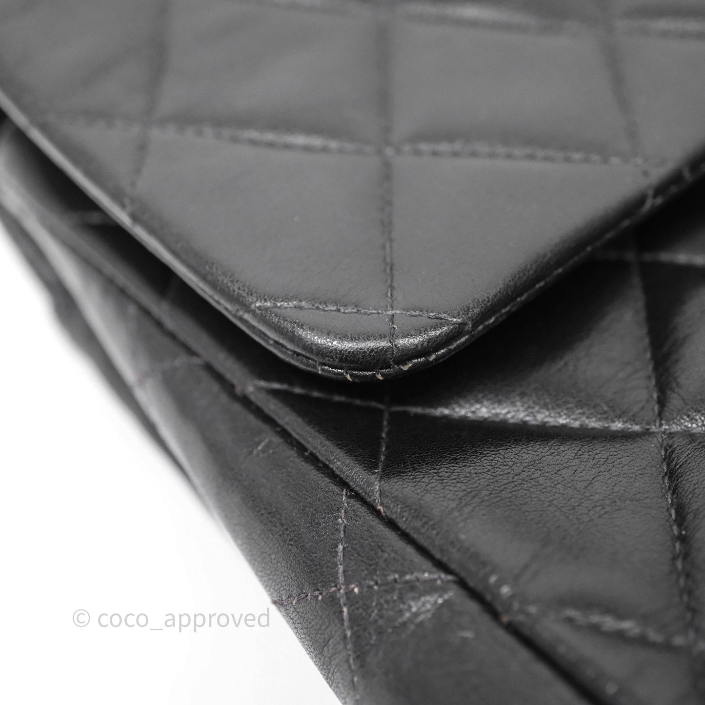 Chanel Vintage Jumbo Single Flap Black Lambskin 24K Gold Hardware