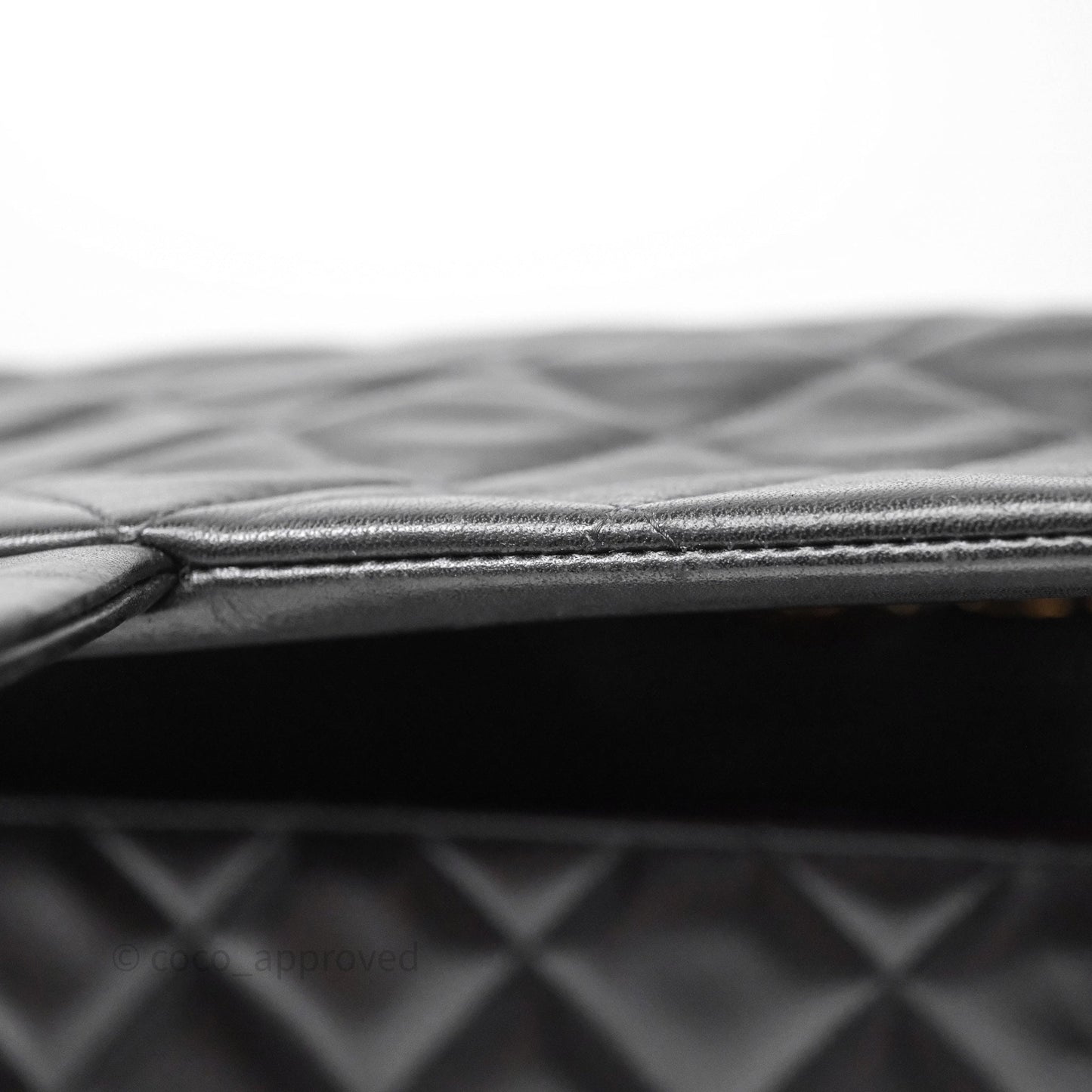 Chanel Vintage Jumbo Single Flap Black Lambskin 24K Gold Hardware