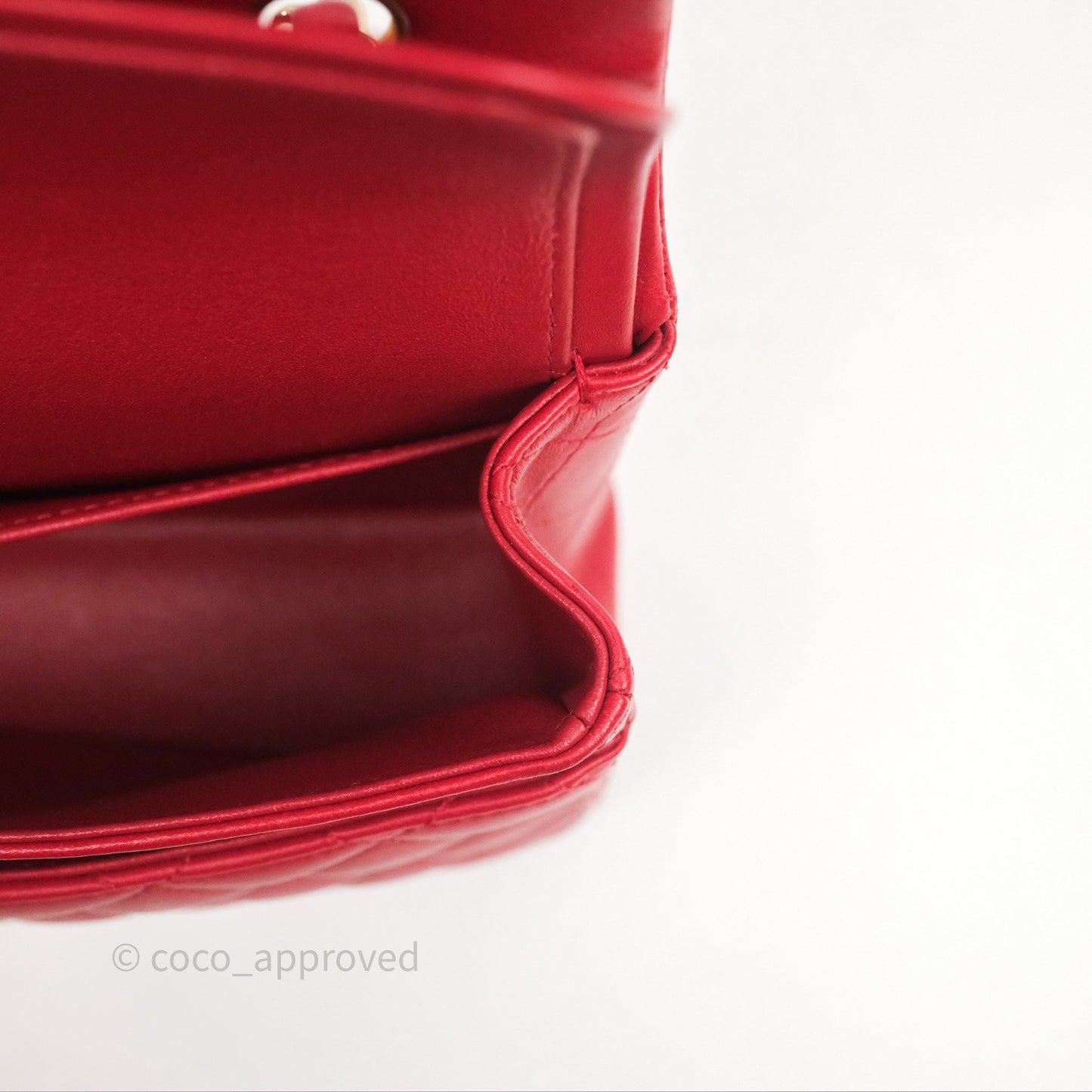 Chanel Classic M/L Medium Double Flap Red Lambskin Gold Hardware