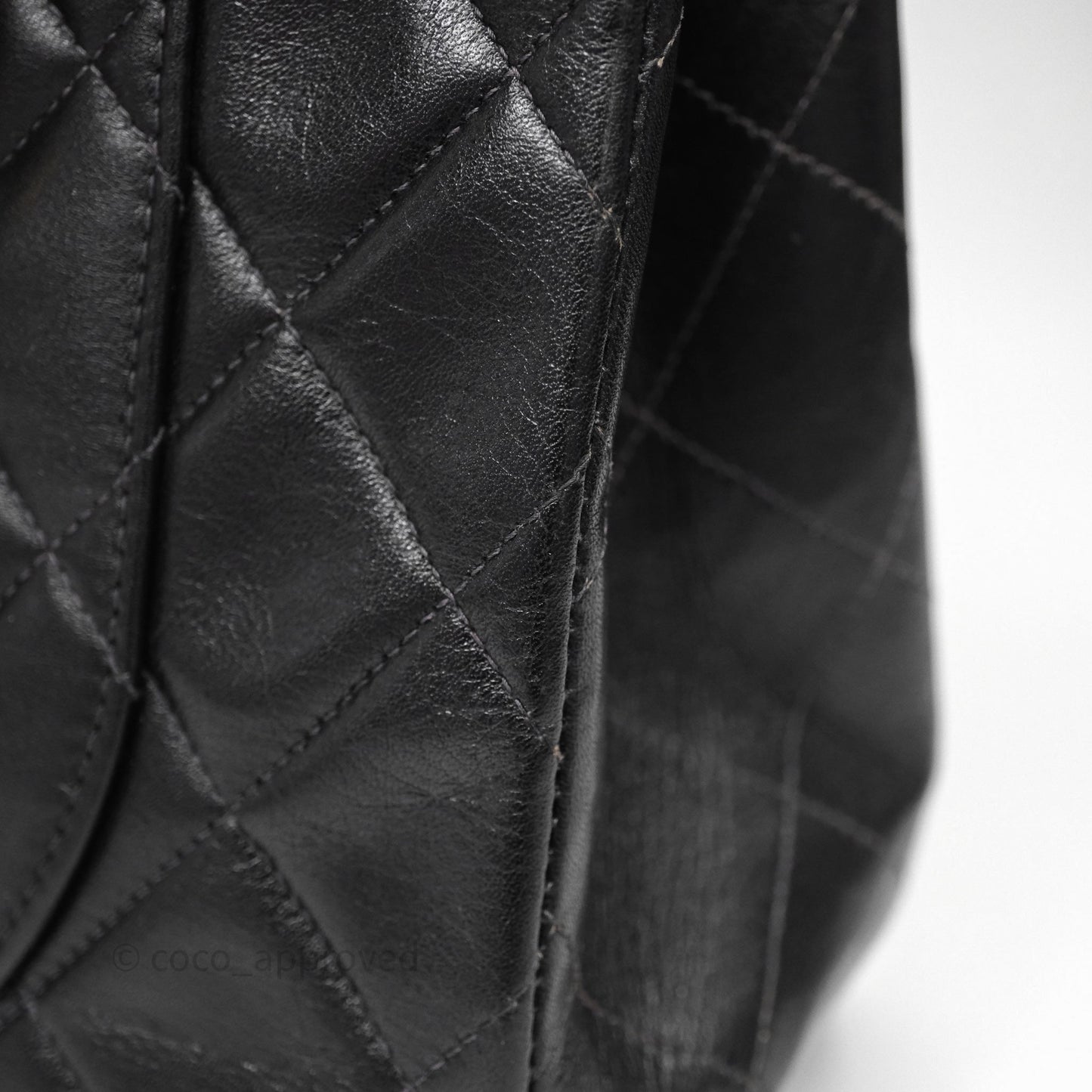 Chanel Vintage Jumbo Single Flap Black Lambskin 24K Gold Hardware