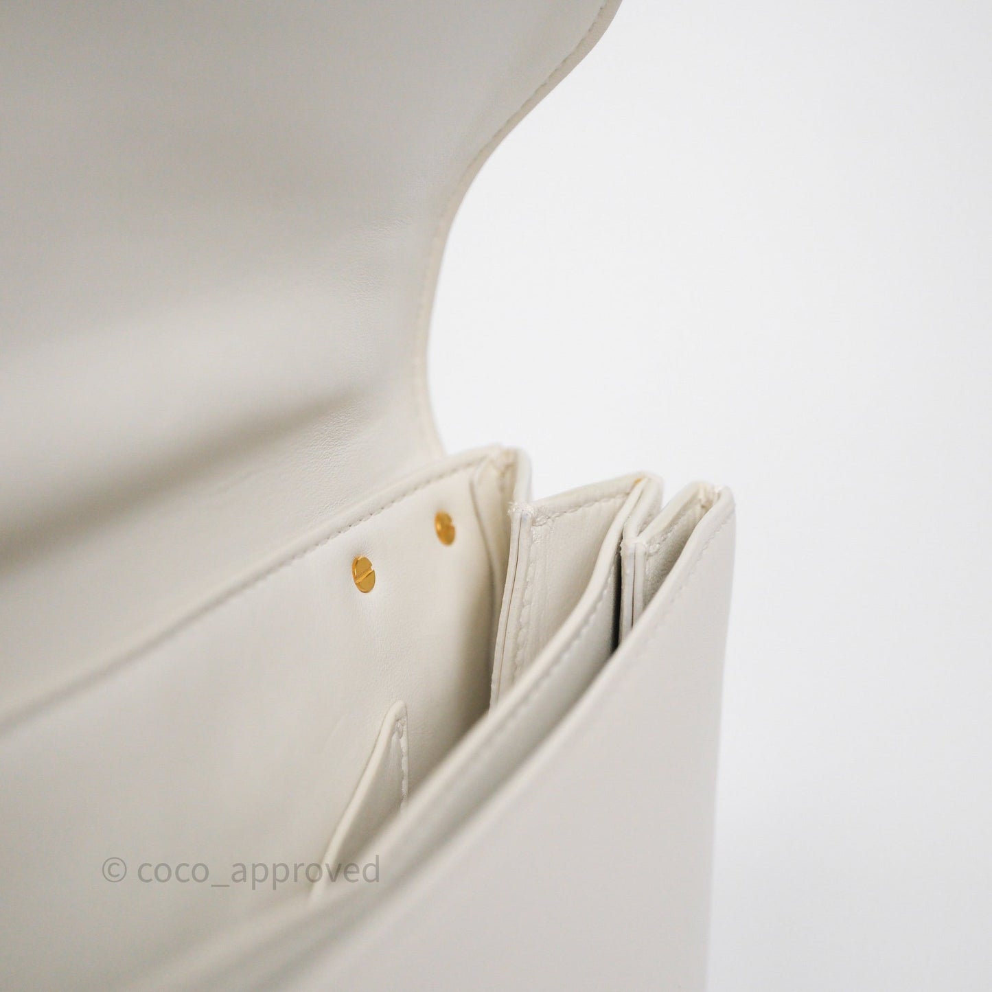 Bottega Veneta Small Mount Envelope Bag White
