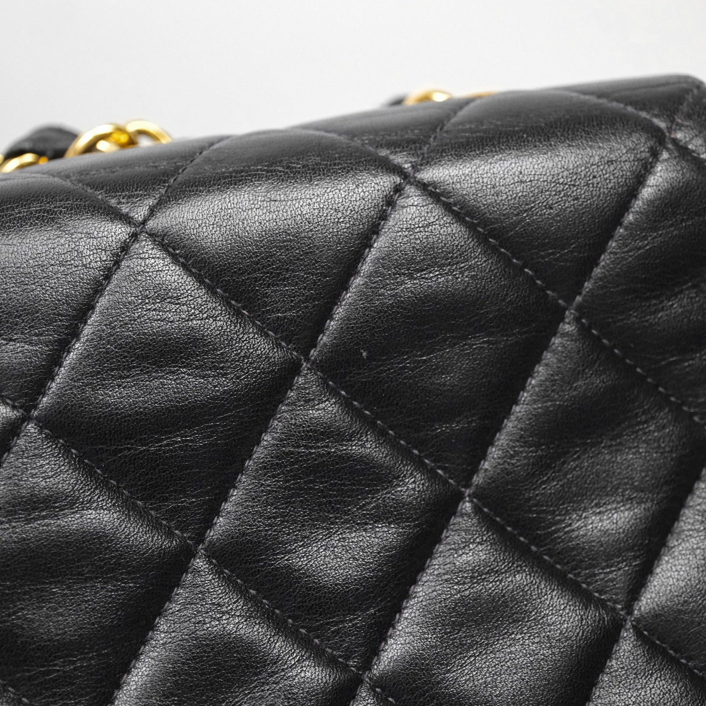 Chanel Vintage Jumbo Single Flap Black Lambskin 24K Gold Hardware