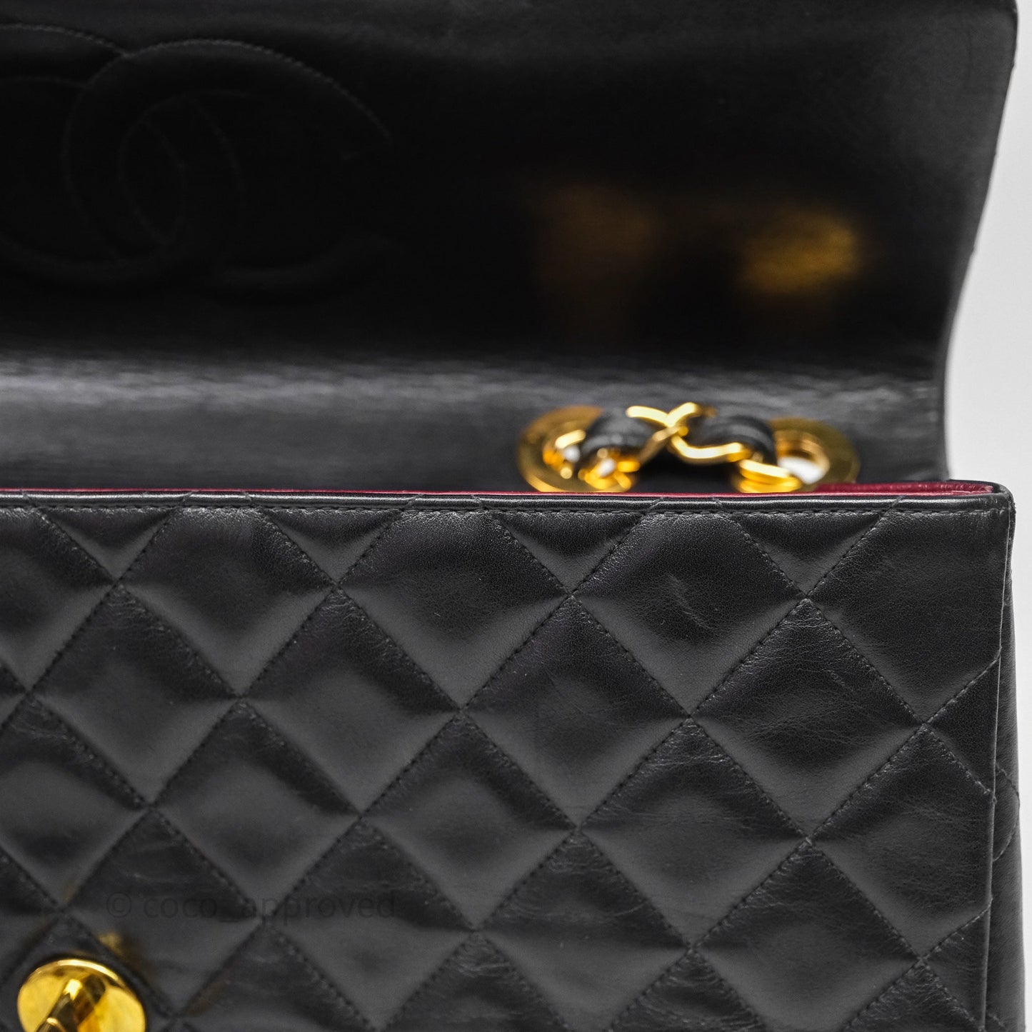 Chanel Vintage Jumbo Single Flap Black Lambskin 24K Gold Hardware