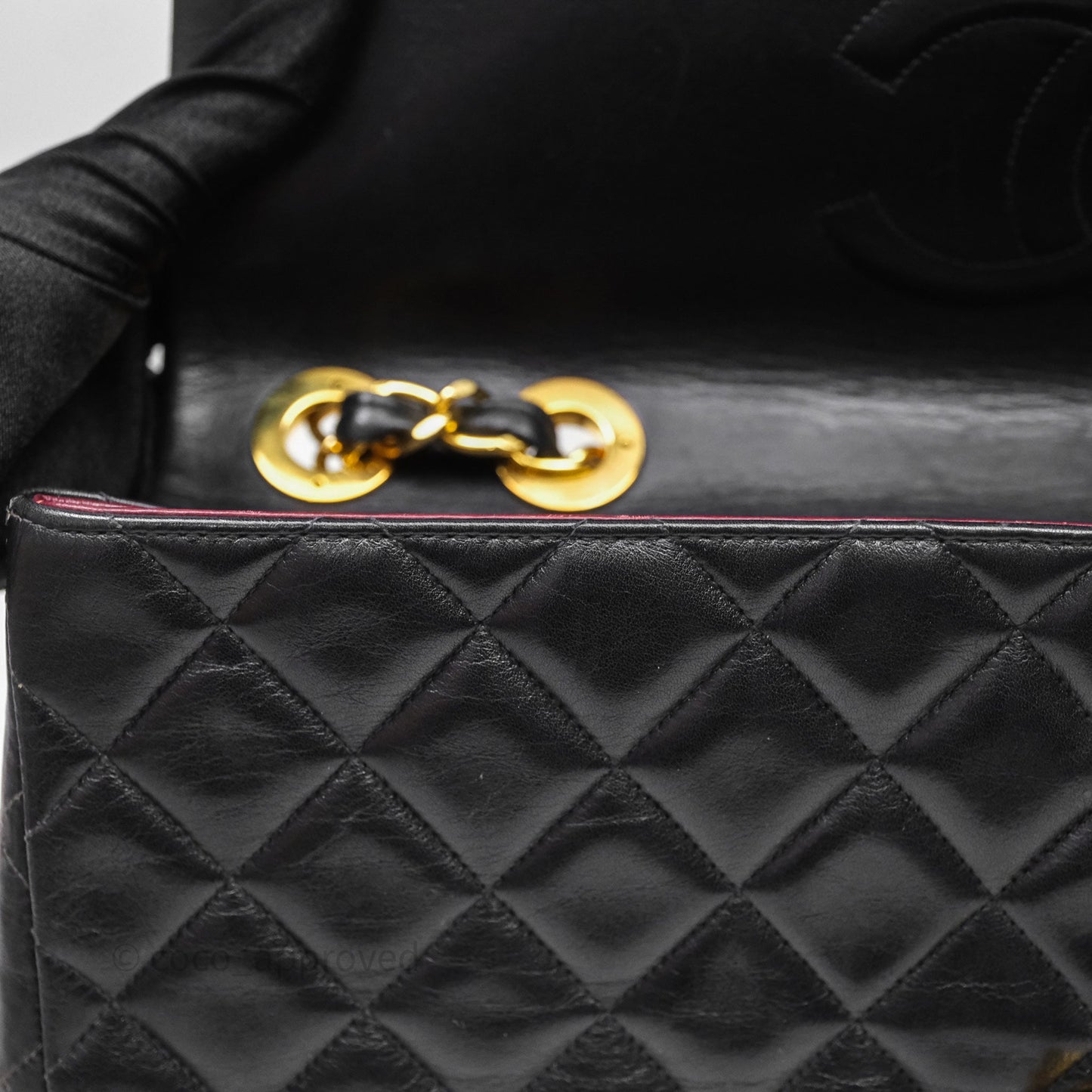 Chanel Vintage Jumbo Single Flap Black Lambskin 24K Gold Hardware