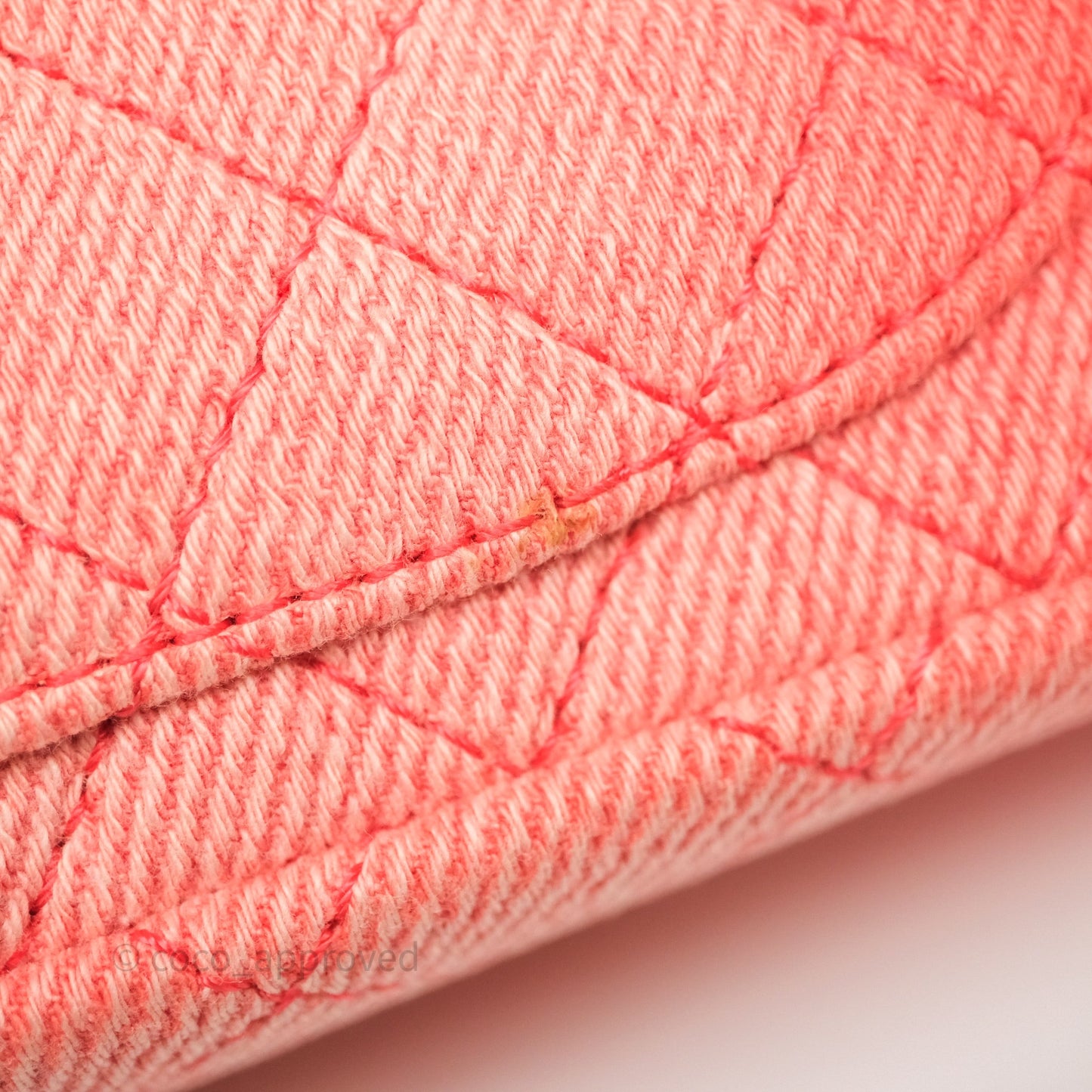 Chanel Reissue 225 Quilted Coral Ombre Denim Aged Gold Hardware