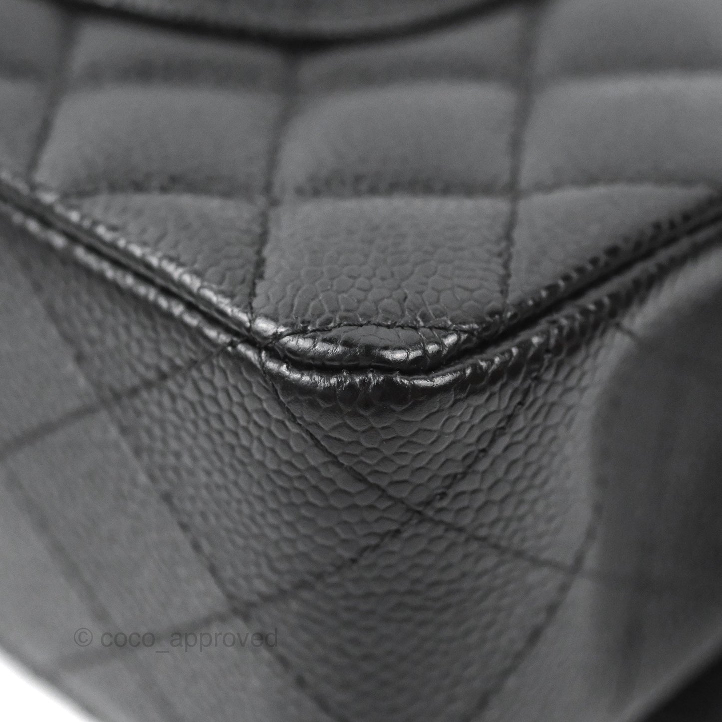 Chanel Classic M/L Medium Flap Quilted Black Caviar Gold Hardware