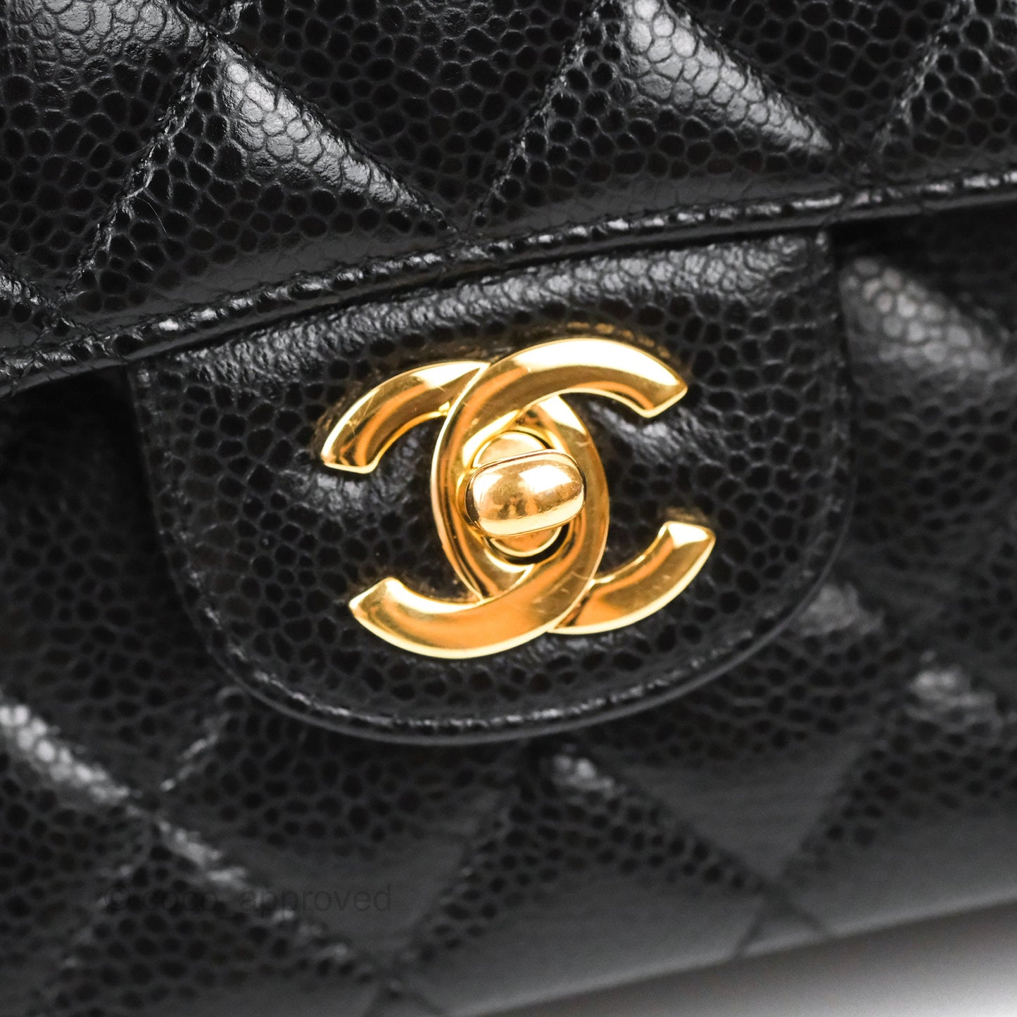 Chanel Classic M/L Medium Flap Quilted Black Caviar Gold Hardware