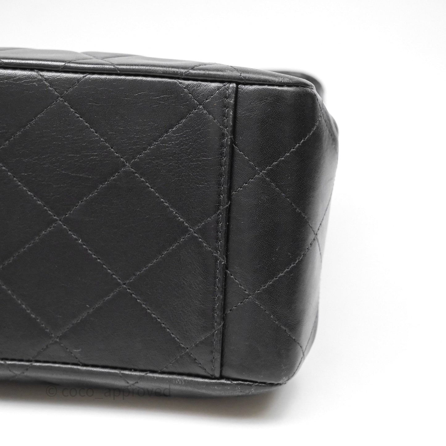 Chanel Vintage Jumbo Single Flap Black Lambskin 24K Gold Hardware