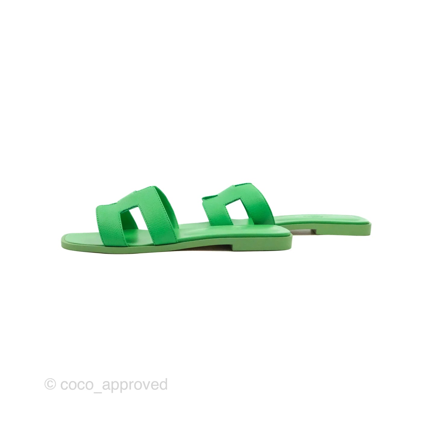 Hermès Oran Sandals in Bamboo Size 36
