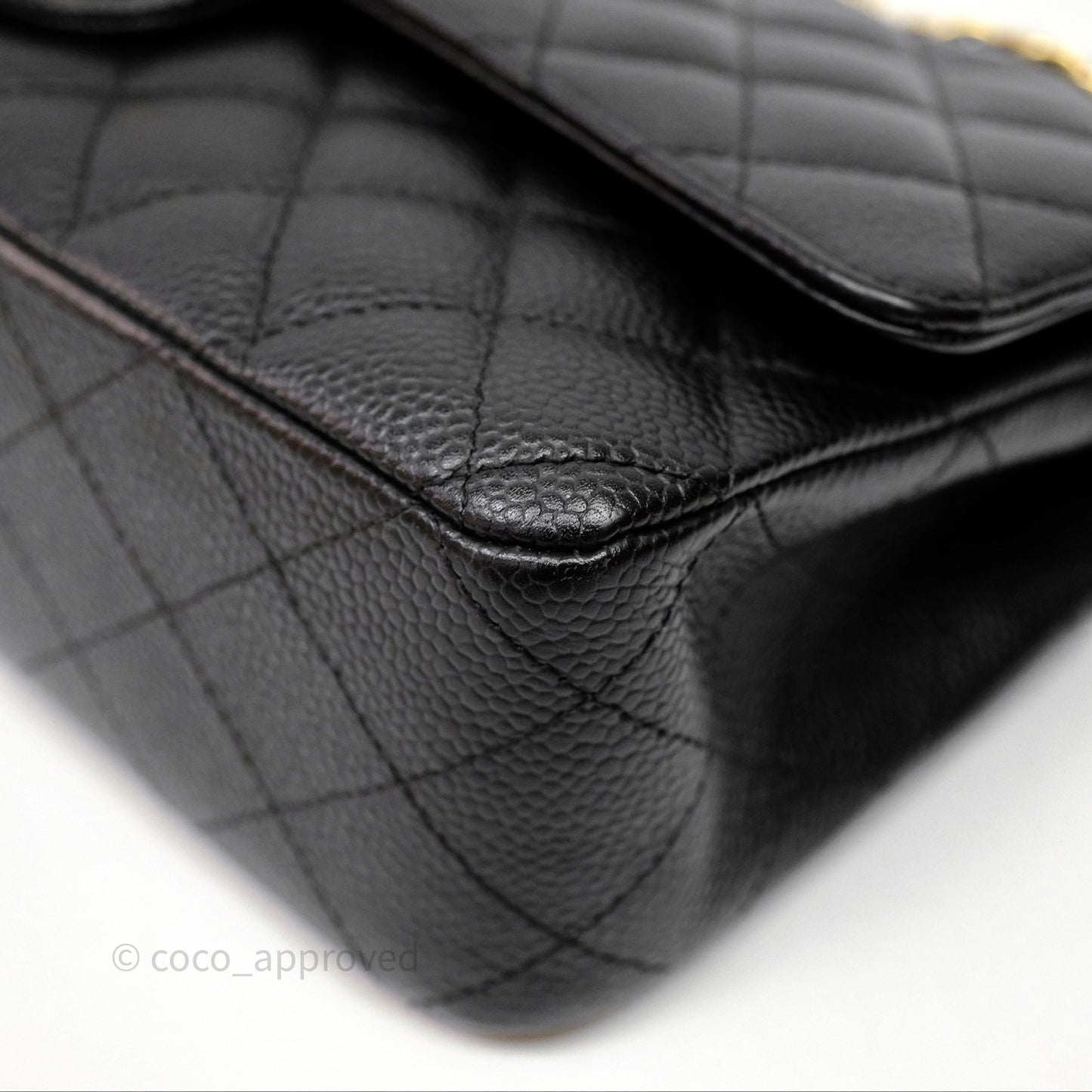 Chanel Classic M/L Medium Flap Quilted Black Caviar Gold Hardware