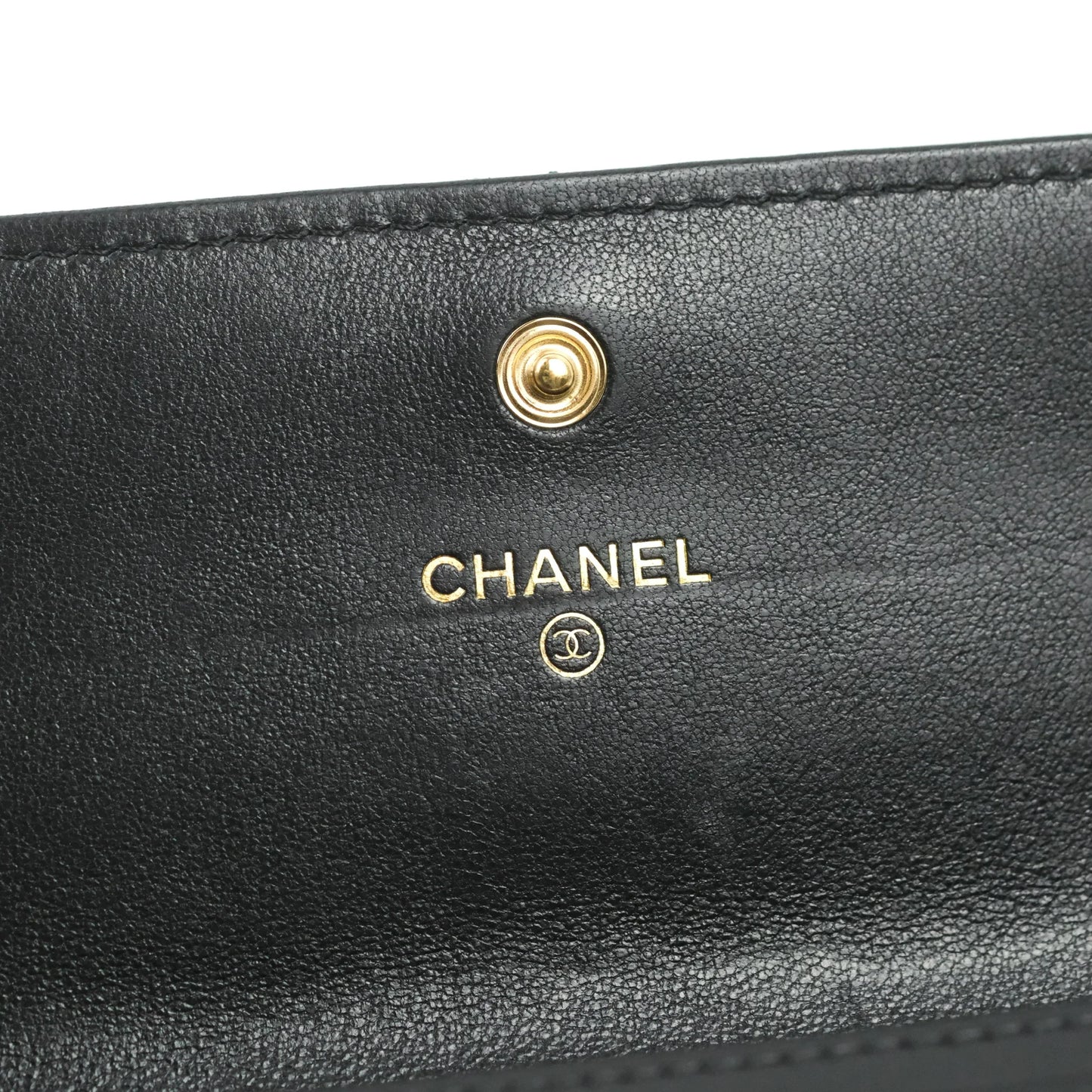 Chanel Quilted 19 Flap Wallet Black Lambskin