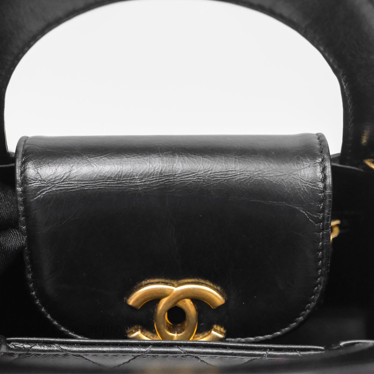 Chanel Kelly Bag Quilted Black Shiny Crumpled Calfskin Aged Gold Hardware