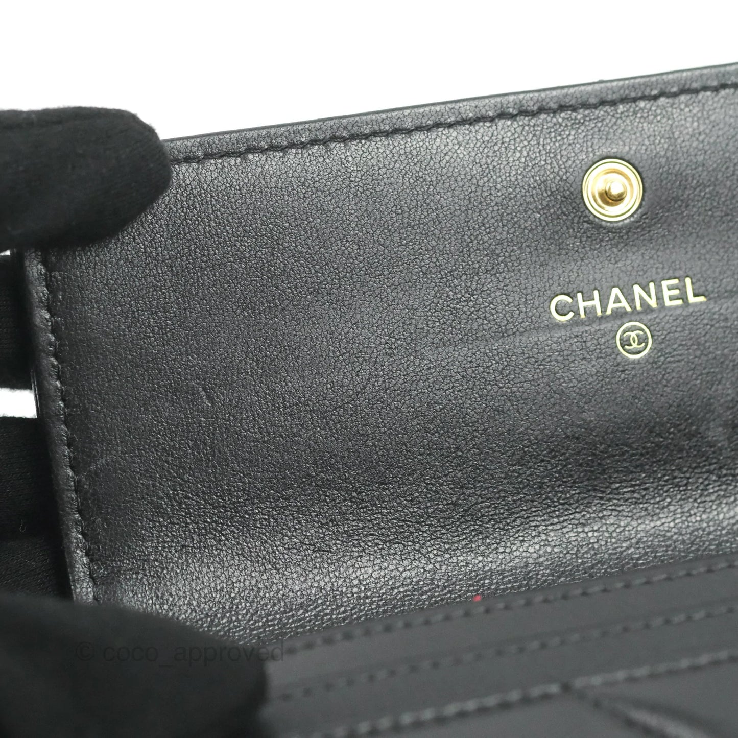 Chanel Quilted 19 Flap Wallet Black Lambskin