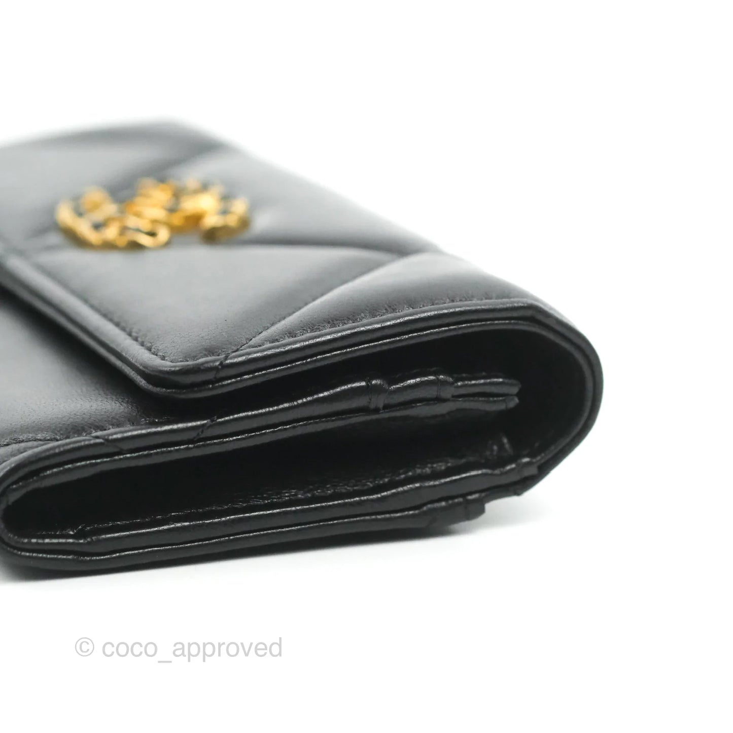 Chanel Quilted 19 Flap Wallet Black Lambskin