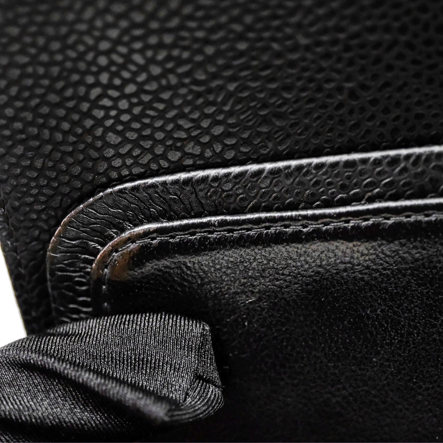 Chanel Classic M/L Medium Flap Quilted Black Caviar Gold Hardware