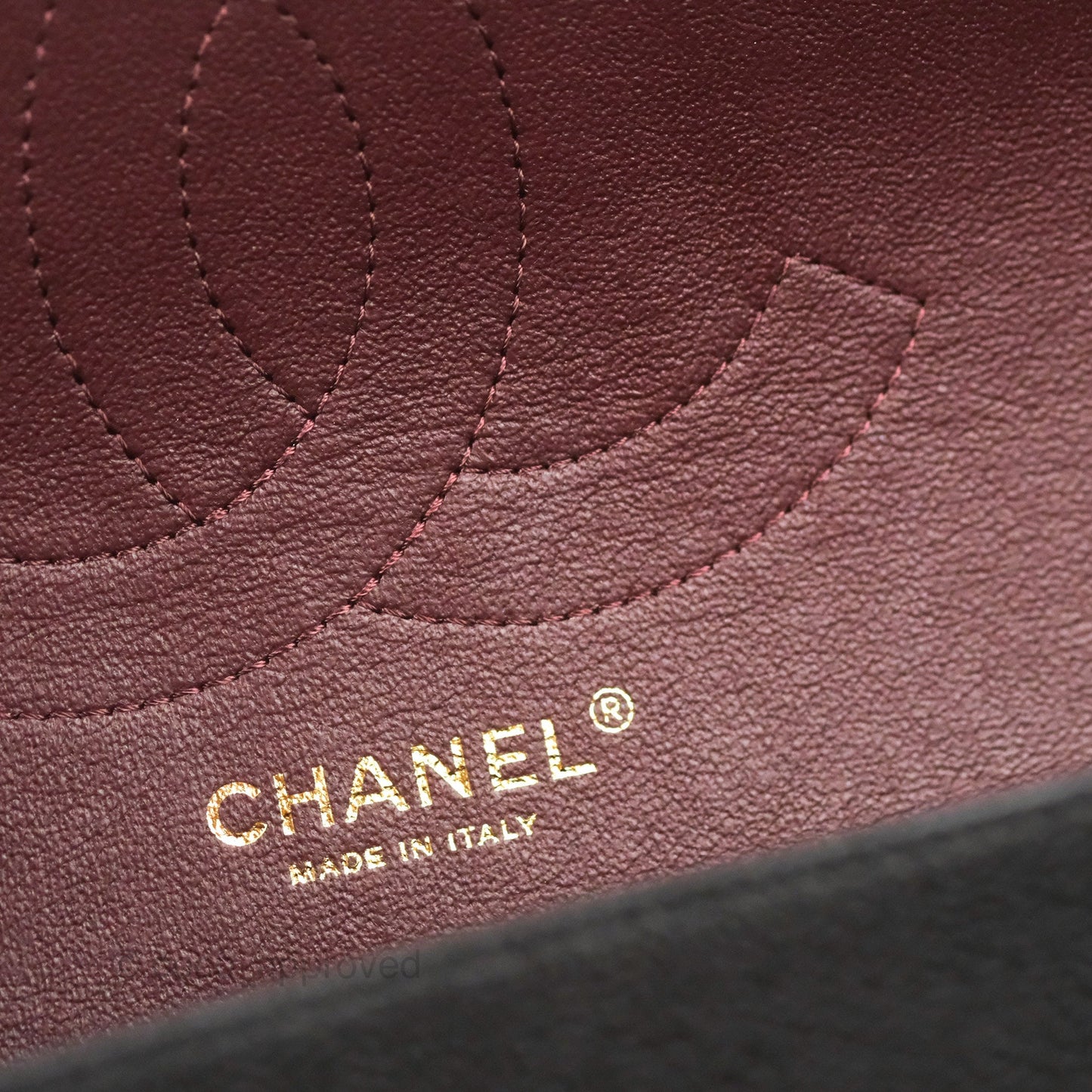 Chanel Jumbo Double Flap Black Caviar Gold Hardware⁣⁣