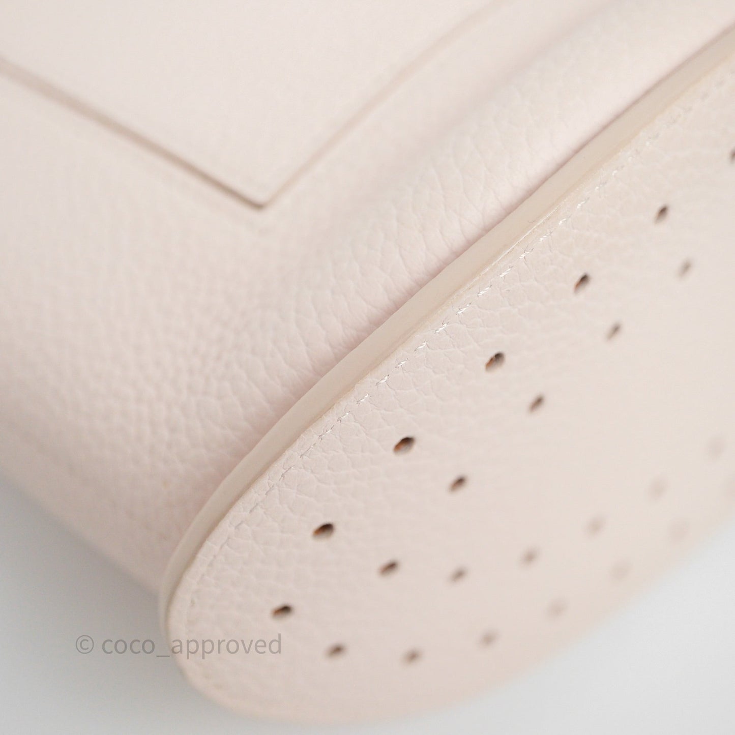 Delvaux Pin Mini Bucket Taurillon Soft Silk Pink