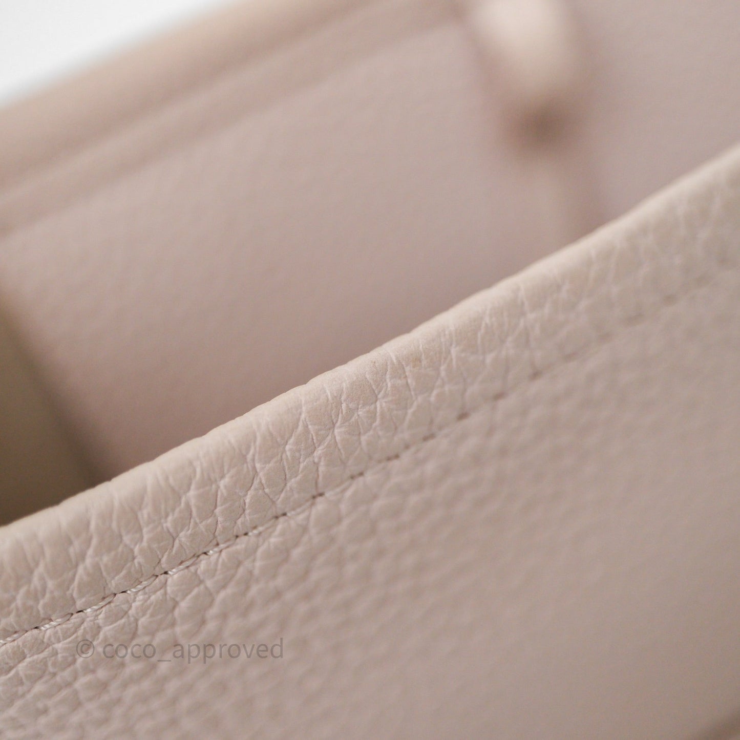 Delvaux Pin Mini Bucket Taurillon Soft Silk Pink