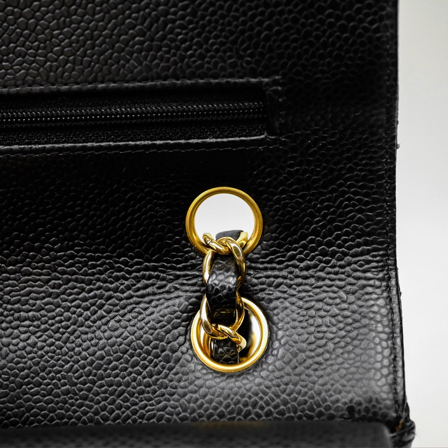 Chanel Classic M/L Medium Flap Quilted Black Caviar Gold Hardware