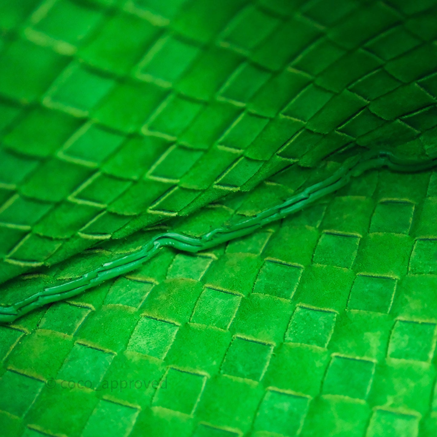 Bottega Veneta Medium Turn Pouch Nappa Intrecciato Parakeet Green