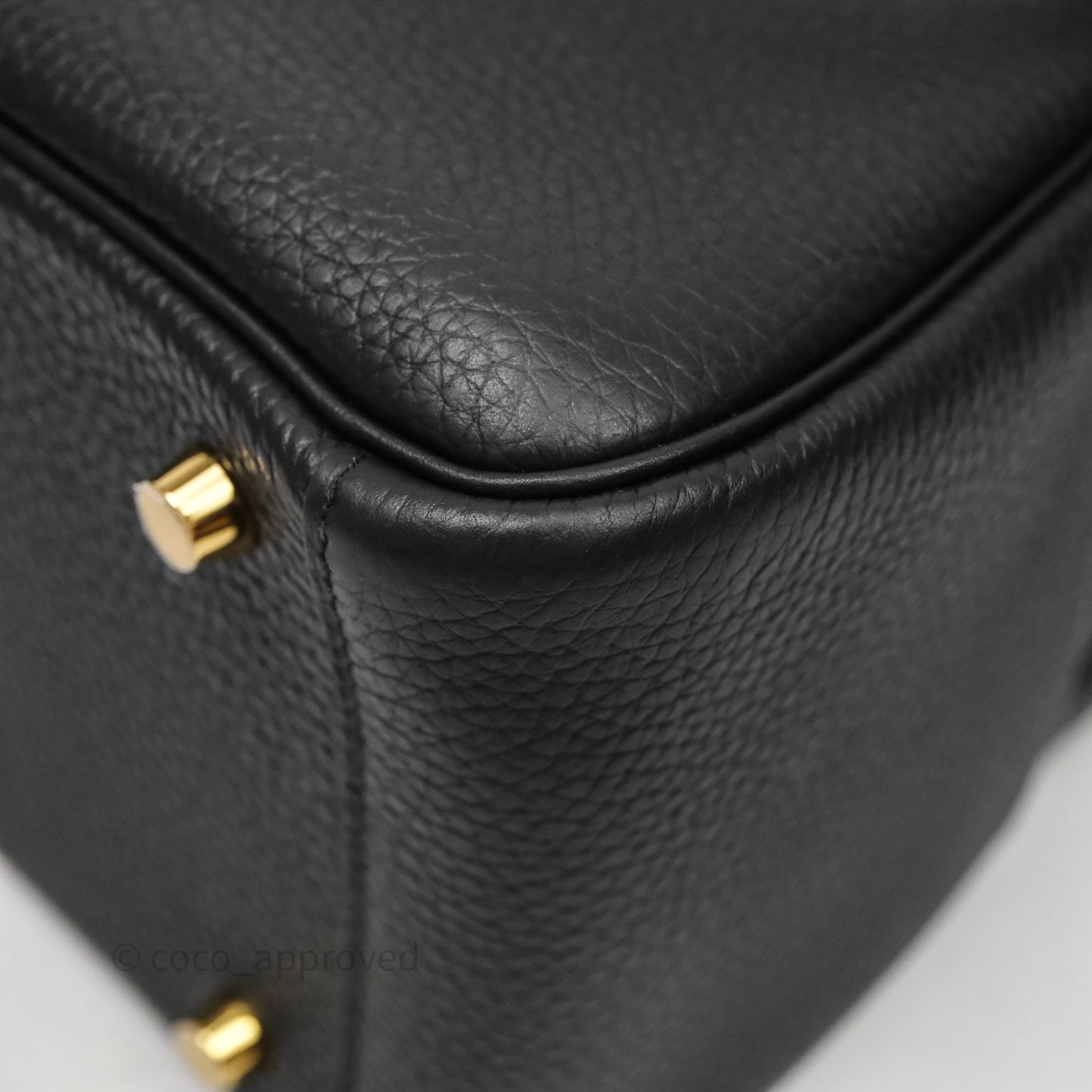 Hermès Lindy 26 Black Taurillon Clemence Gold Hardware