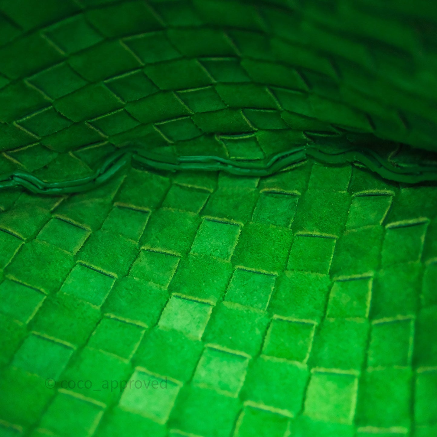 Bottega Veneta Medium Turn Pouch Nappa Intrecciato Parakeet Green