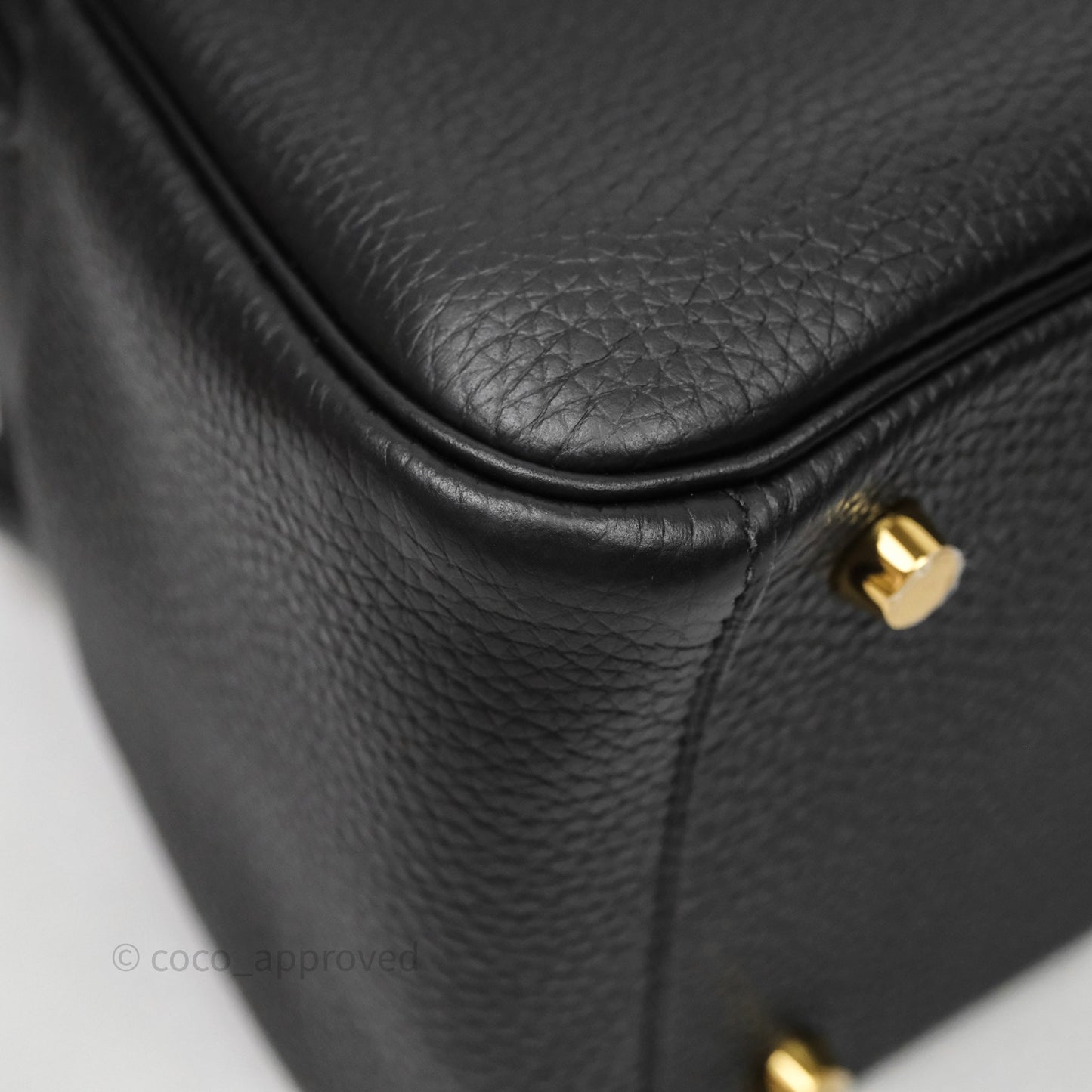 Hermès Lindy 26 Black Taurillon Clemence Gold Hardware