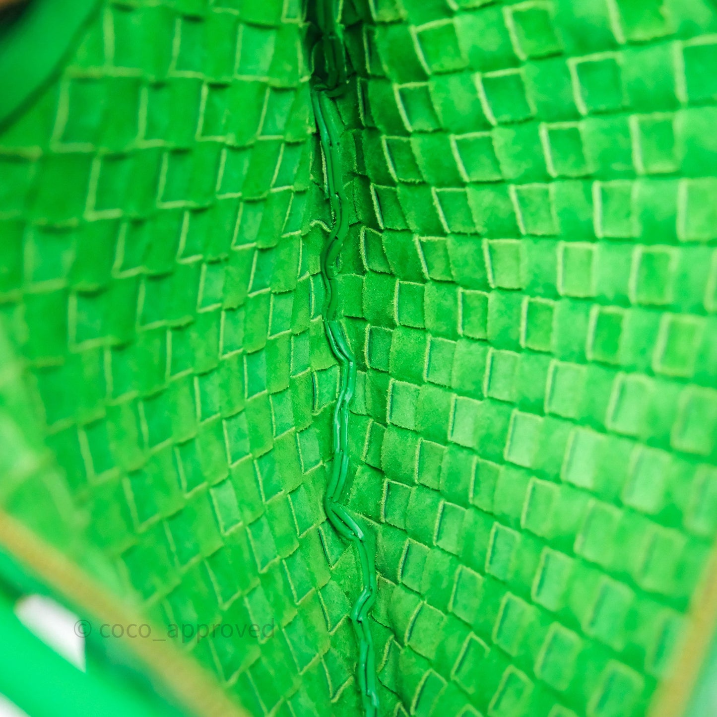Bottega Veneta Medium Turn Pouch Nappa Intrecciato Parakeet Green
